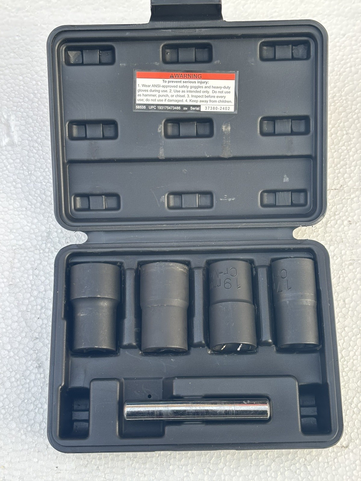 Maddox MC5-1 Universal Locking Lug Nut Removal Set 58535