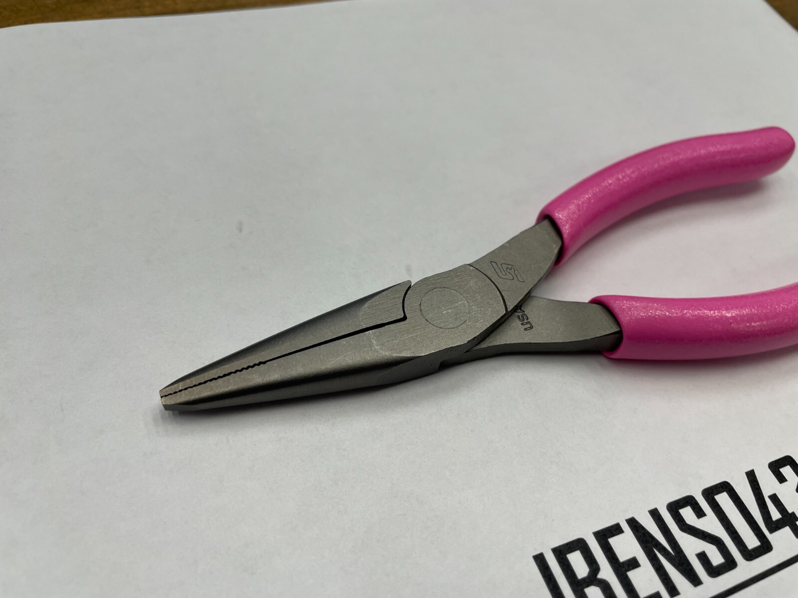 Snap-on Tools USA NEW PINK 6″ Soft Grip Needle Nose Pliers 95ACFP
