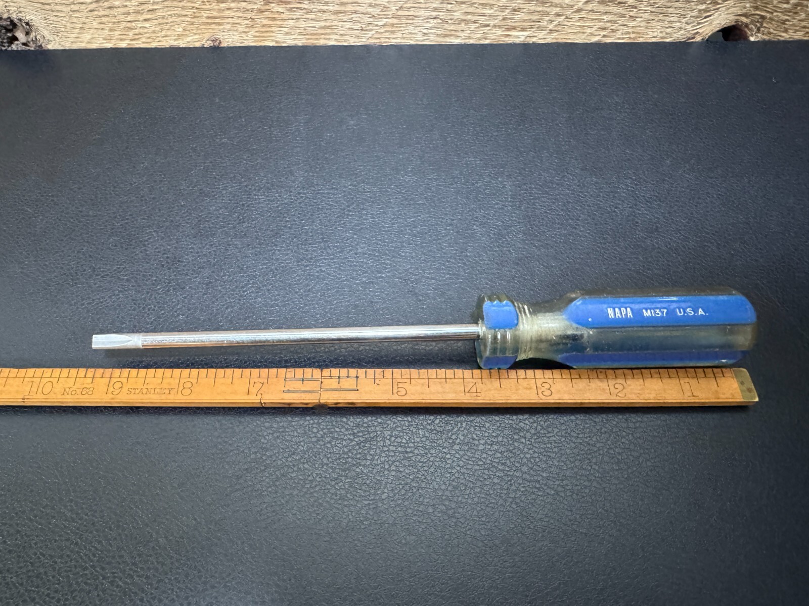 NAPA M137 USA Clutch Head (Bow Tie) 1/4″ Screwdriver 9-1/4″ OAL, 5-1/2″ Shank