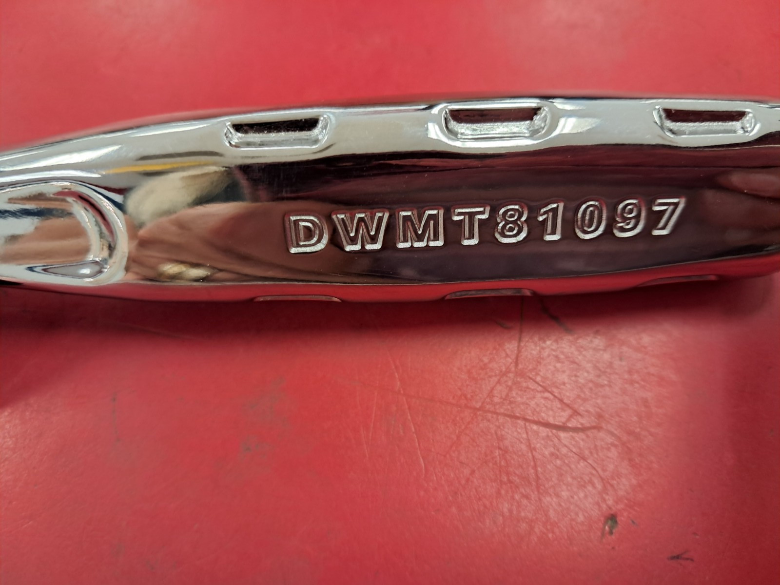 DeWalt DWMT81097: 3/8″ Drive Quick-Release Ratchet, 72-Tooth Gear – Chrome