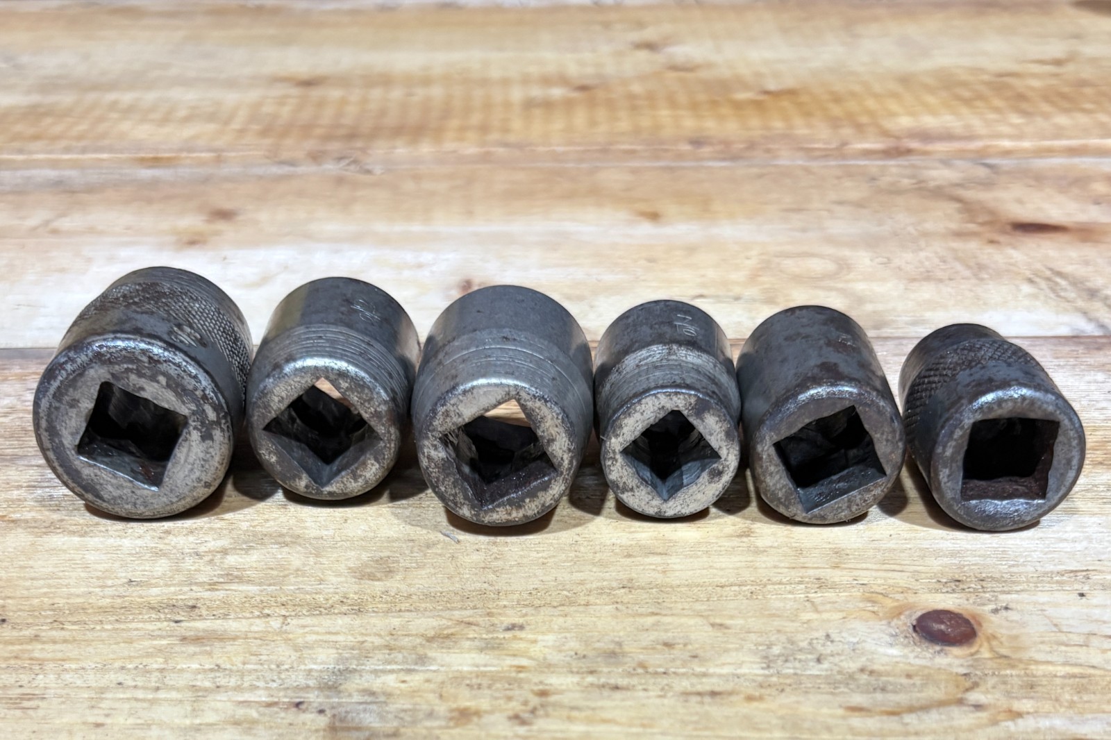 Lot of 6 Vintage Sockets 1/2″ & 3/8″ drive 4 Point Models 5/8 9/16 1/2 7/16 Ray