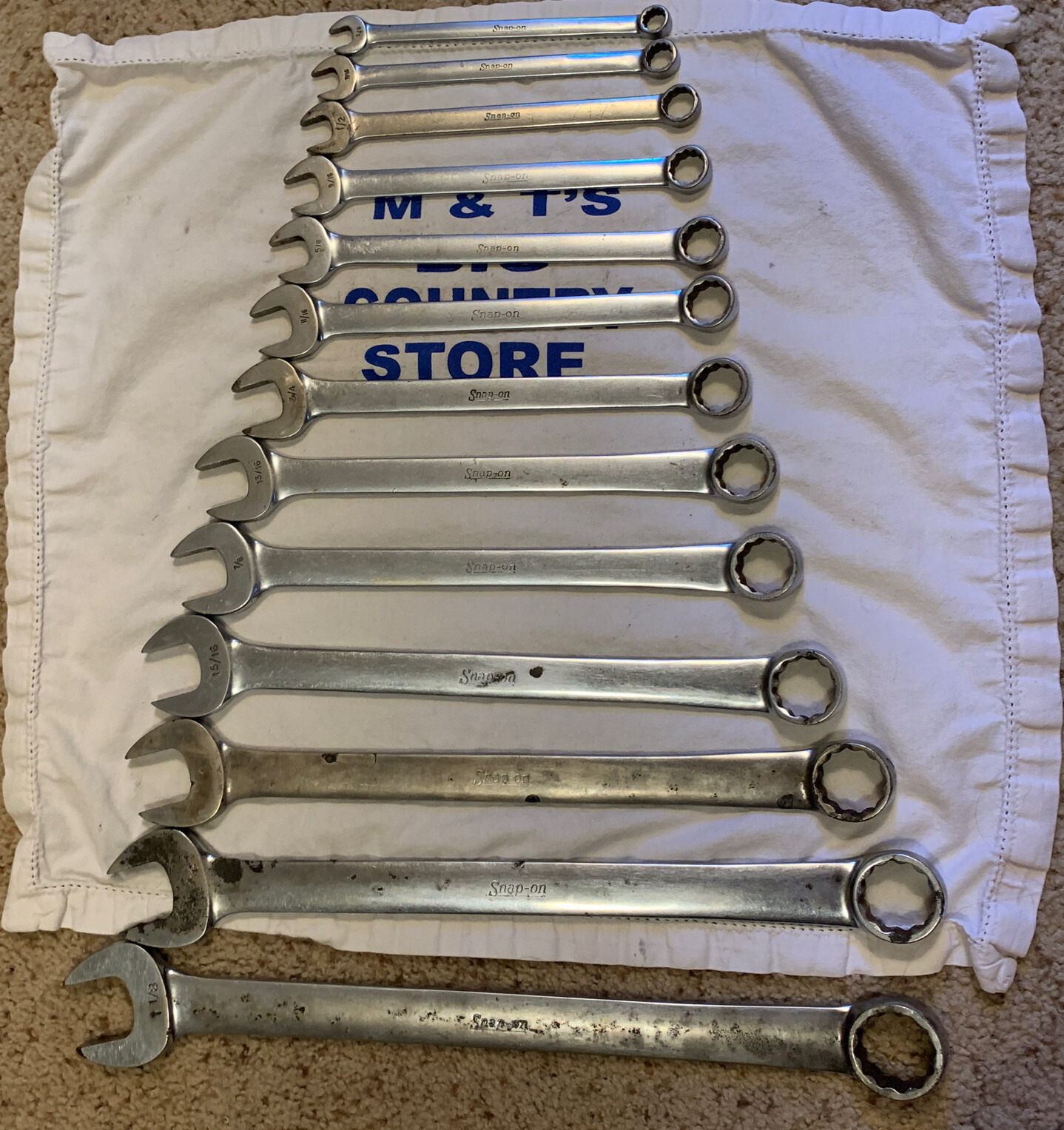 Snap-on Tools 13pc SAE 12pt Combination Wrench Set 3/8″ to 1-1/8″ OEX714KB