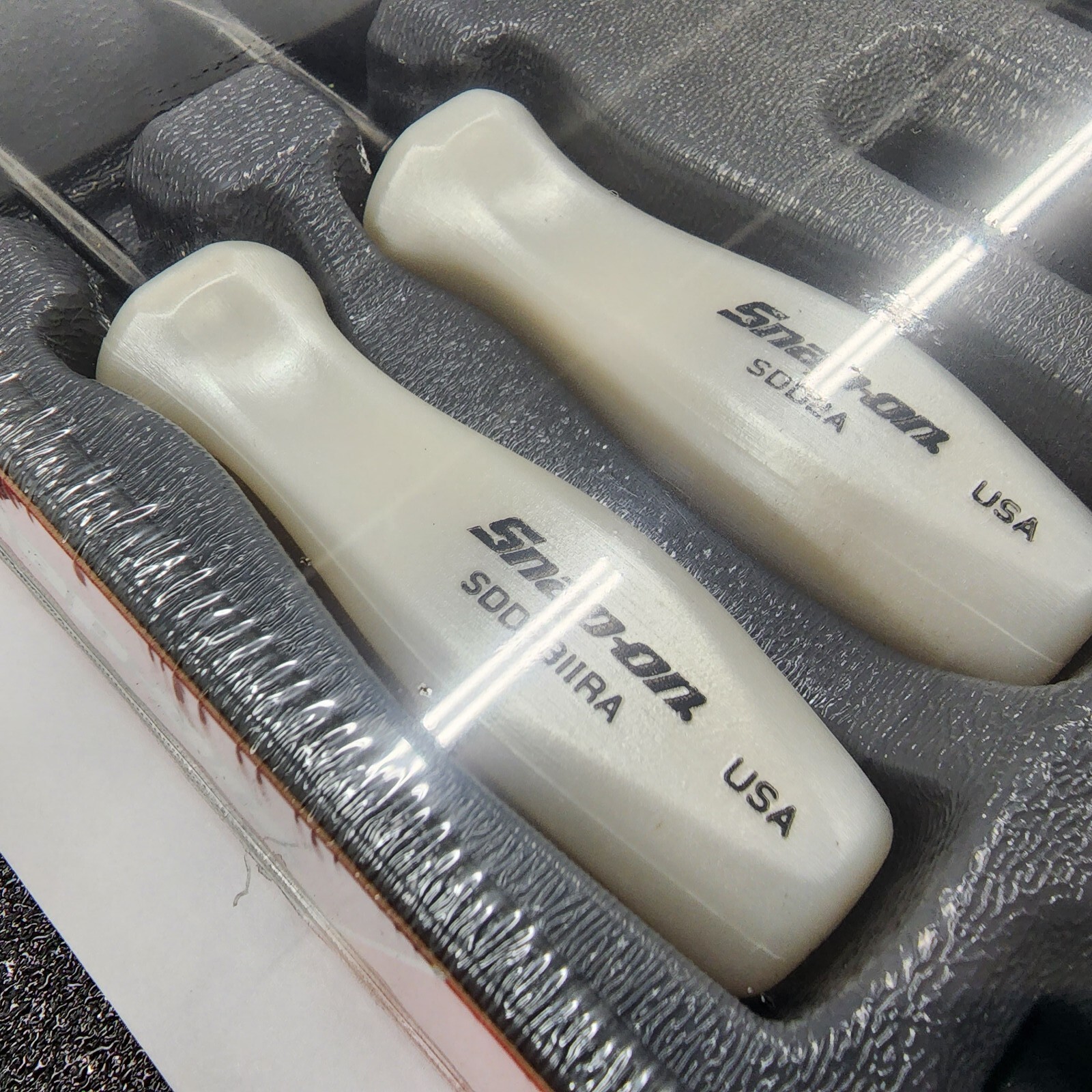 Snap-on Tools USA NEW 7pc PEARL WHITE Combination Screwdriver Set SDDX70A