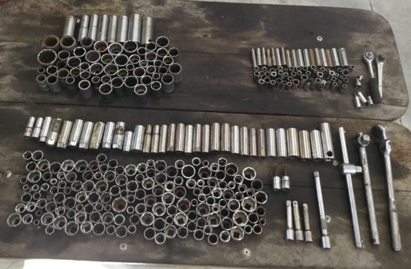 220 Craftsman Sockets & 70 Husky Various Total 290 1/4″ 3/8″ 1/2″ Mixed Drives