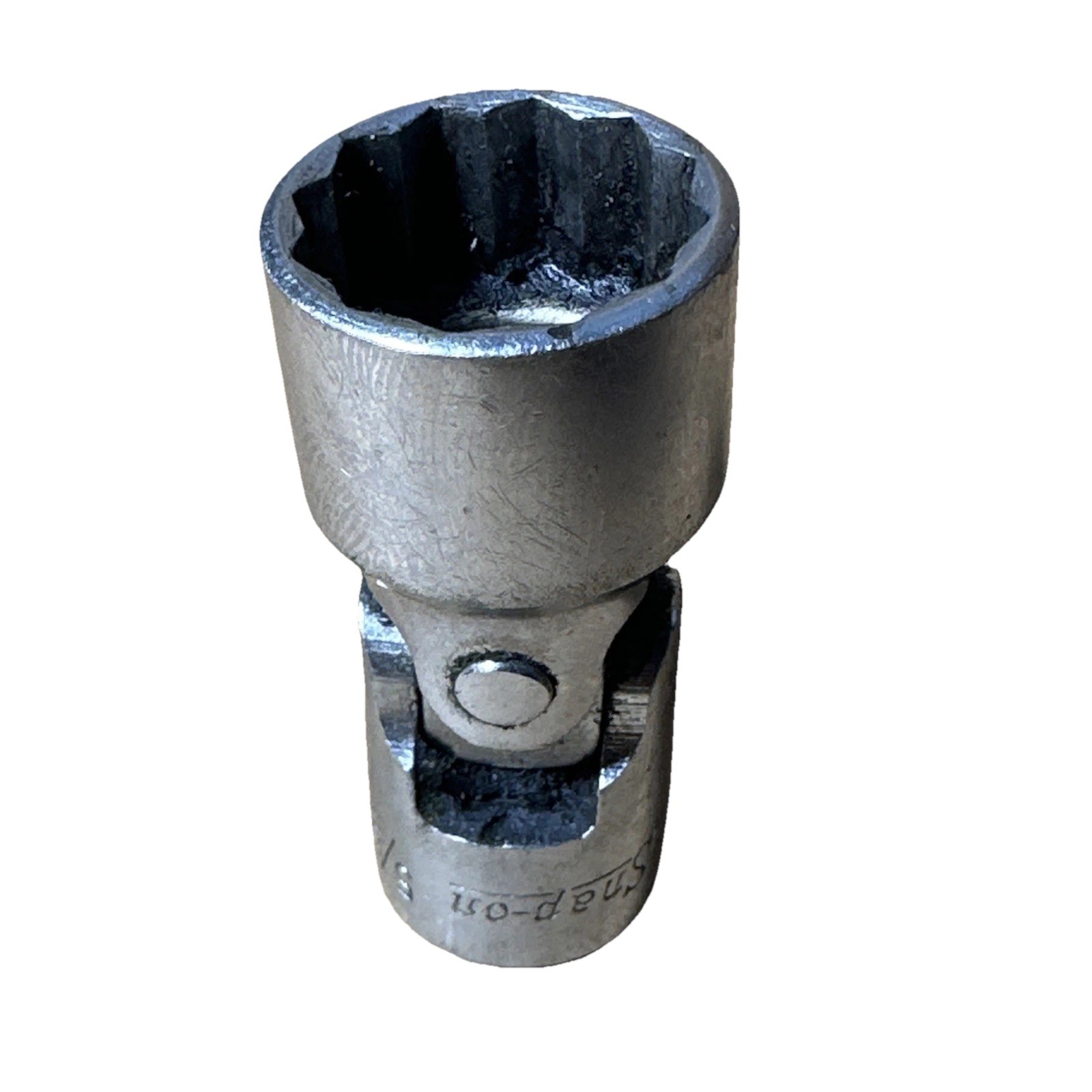 Snap-on Tools USA FVU20 5/8″ Shallow Universal Socket 3/8″ Drive 12pt Point