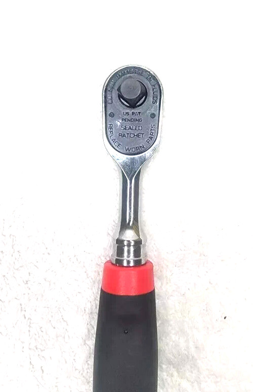 New Snap-on™ 3/8″ Drive Red Soft Grip Chrome 9″ Ratchet FH80 Dual 80 Tech