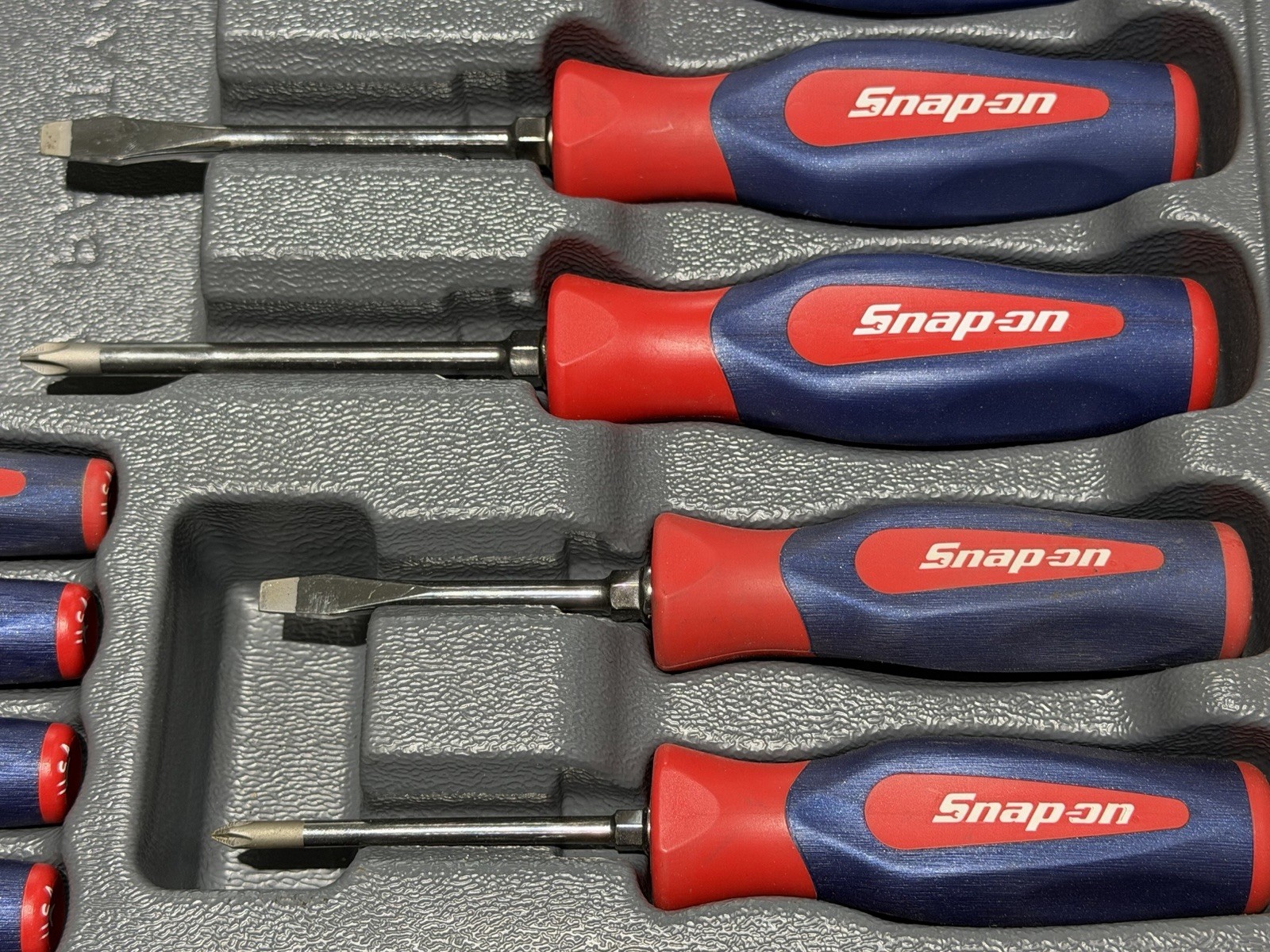 Red Snap-On Combination Screwdriver Set SGDX6040BHV