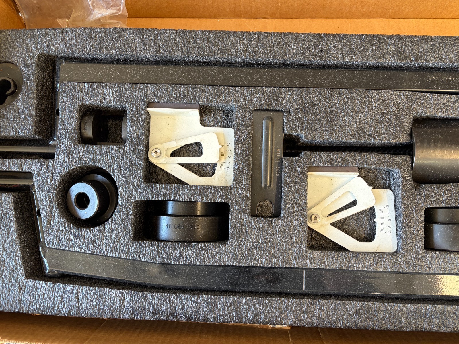 NOS CHRYSLER DODGE VIPER MILLER ESSENTIAL TOOLS KIT 6660 OEM RARE