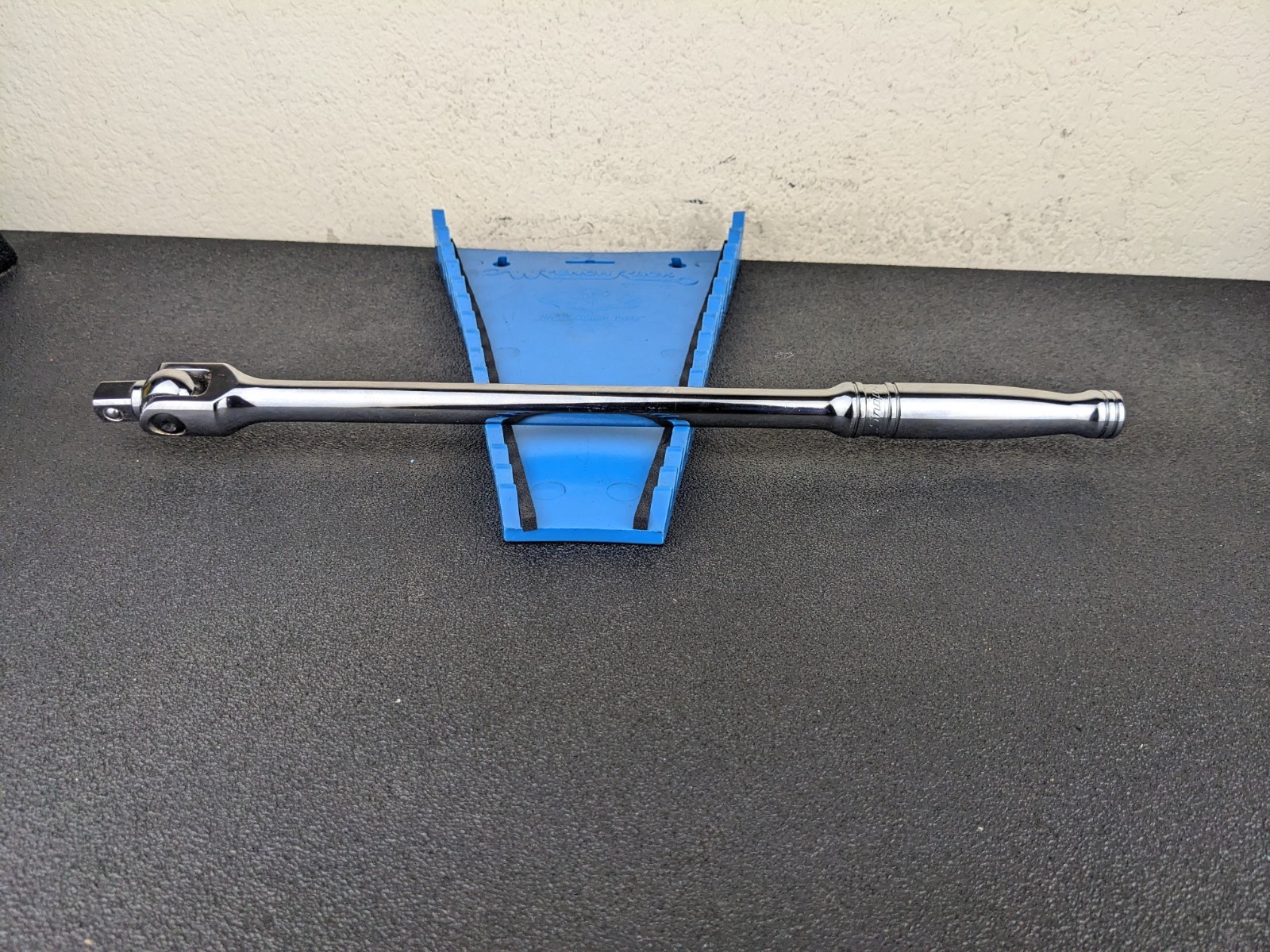 #bo271 Snap-on Tools USA NEW 1/2″ Drive 15″ Long Handle Chrome Breaker Bar SN15B