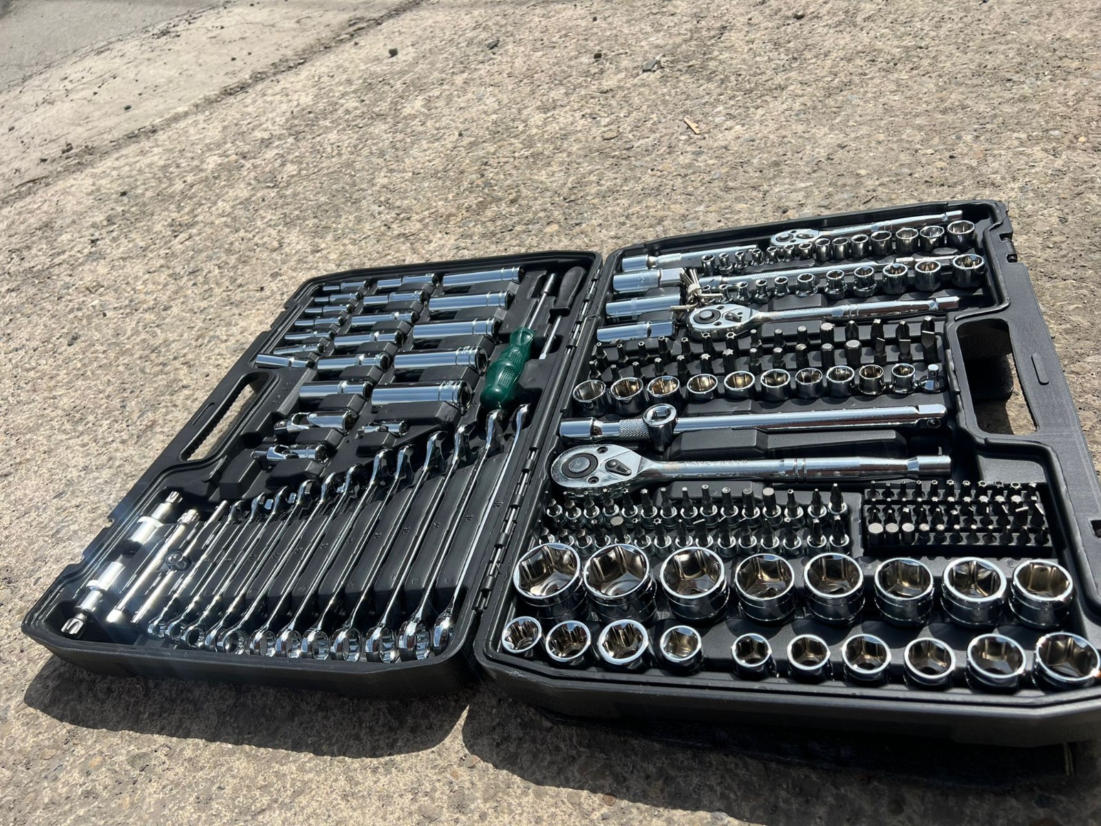 216 Socket Set 1/4 3/8 1/2″ Spanner Drive Ratchet Wrench Mechanic Tools Set