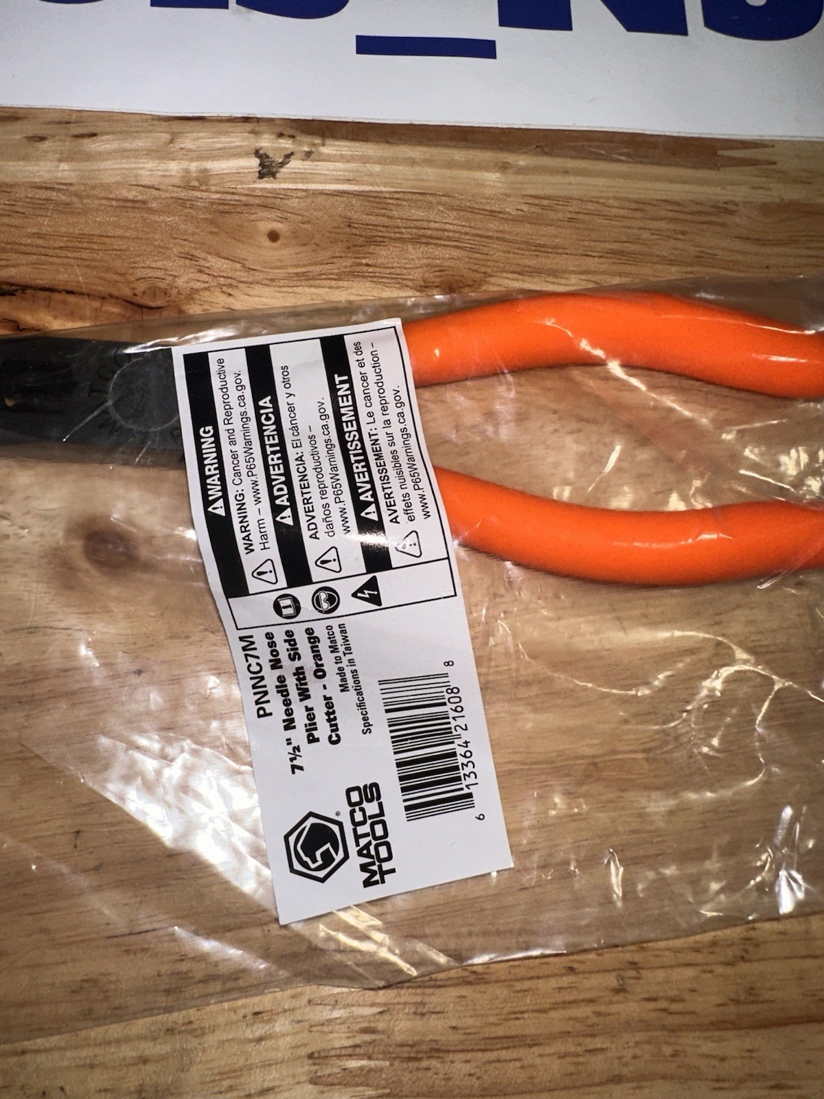 Matco Tools PNNC7M 7-1/2″ Needle Nose Pliers With Side Cutters Orange