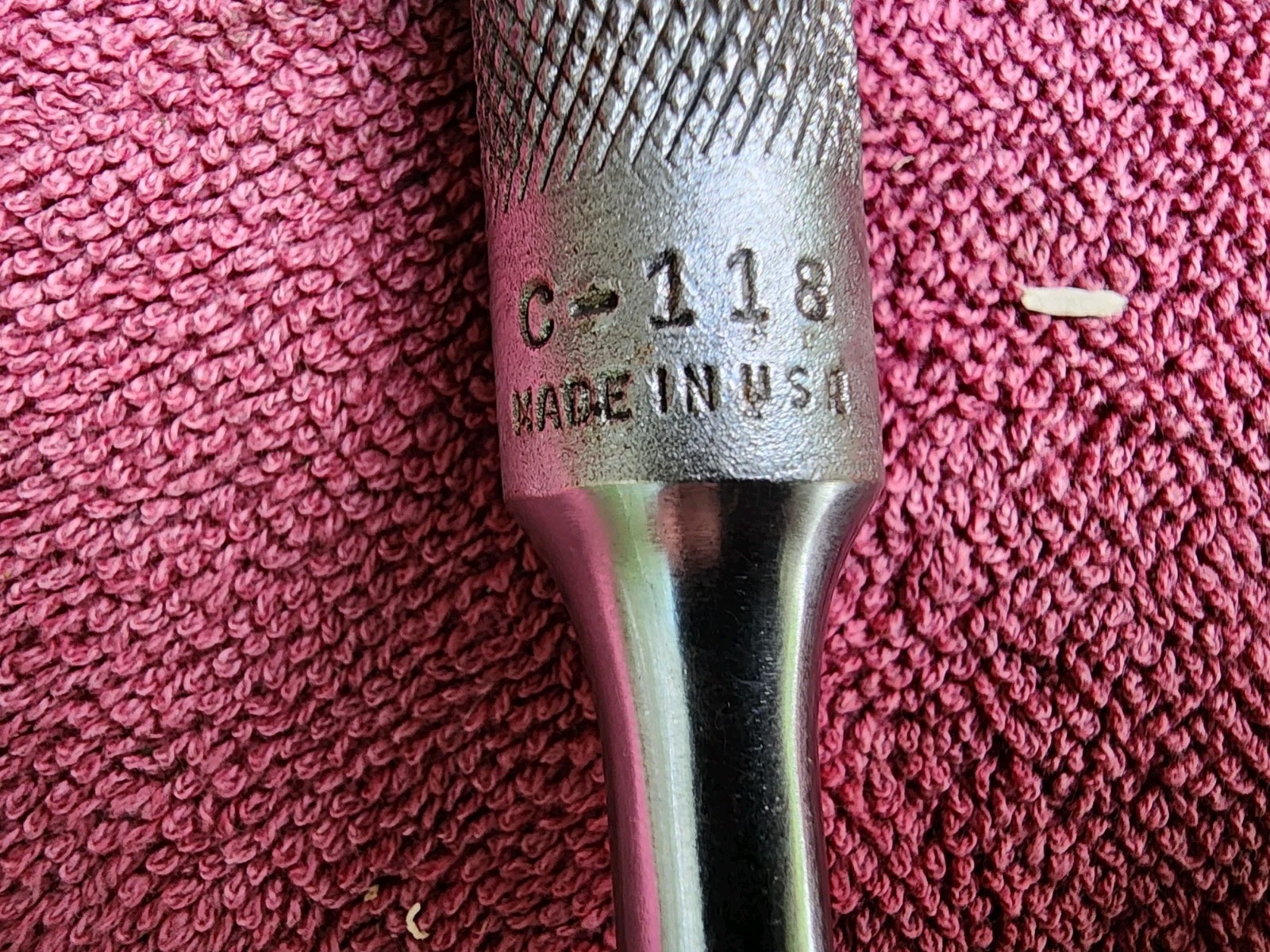 Vintage 3/8″ Dr. Billings Vitalloy C-118, 8-5/8″ Long.