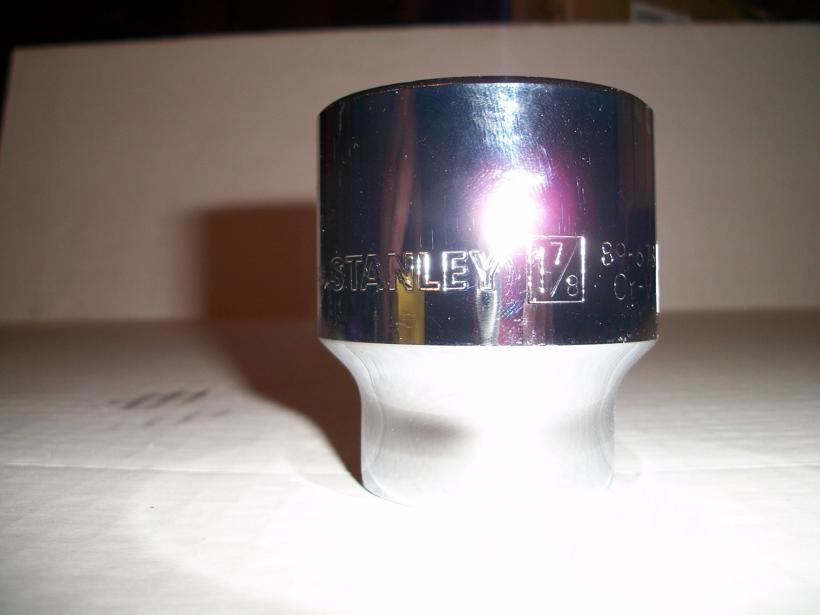 NEW STANLEY 3/4 in Drive 1-7/8 inch 12 Point socket
