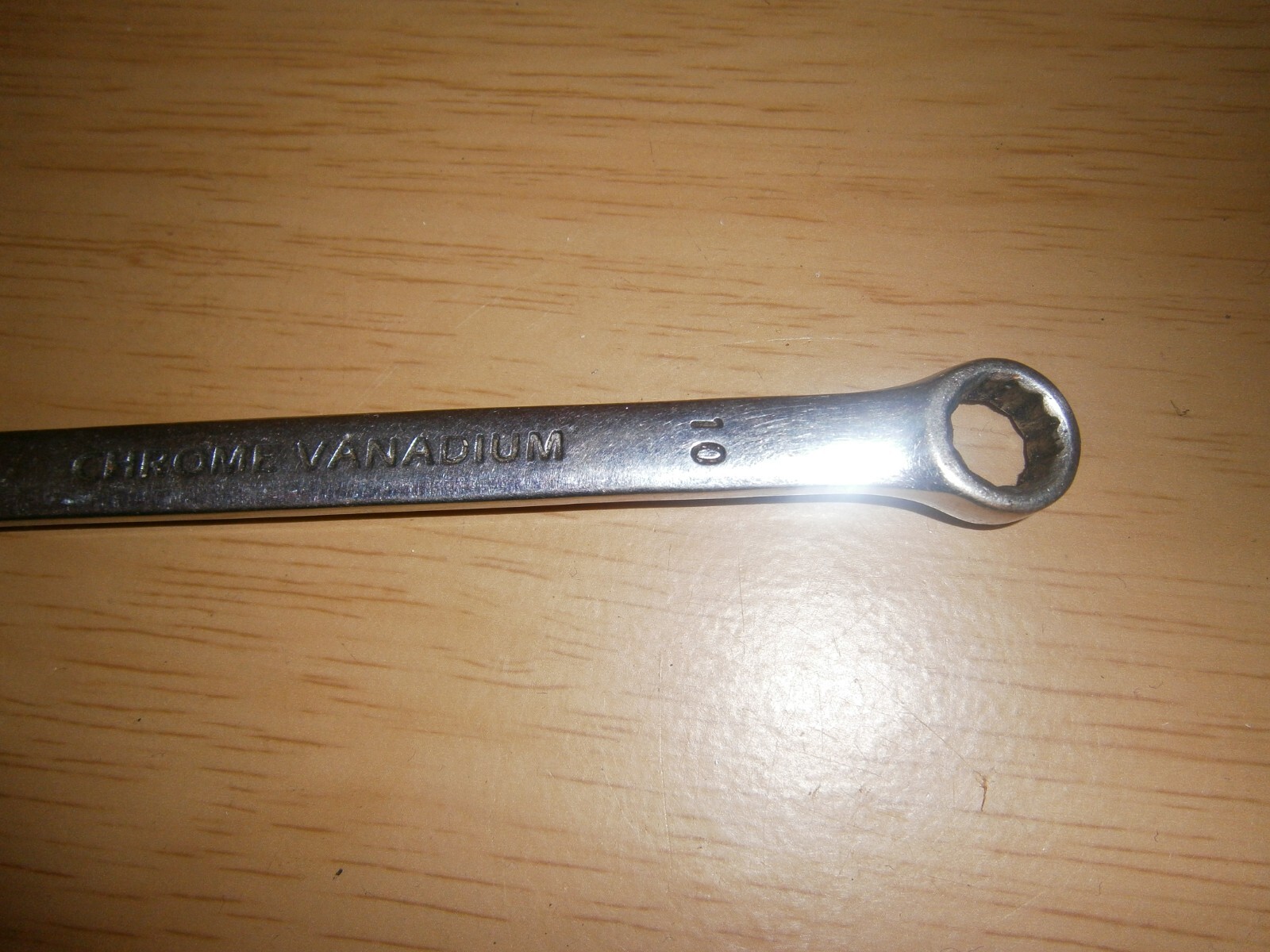 Vintage silver tone combination spanner. 10mm. (E6a)