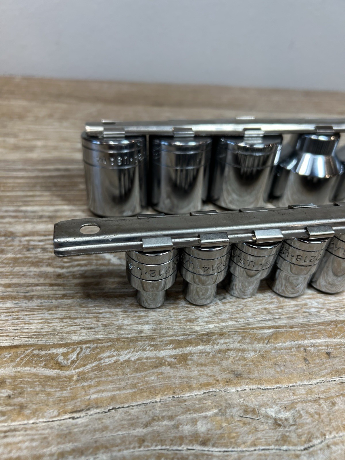 SK Tools VTG 18 Piece 1/2″ Drive, 12 Point, 3/8″ to 1-1/2″ Shallow Socket Set