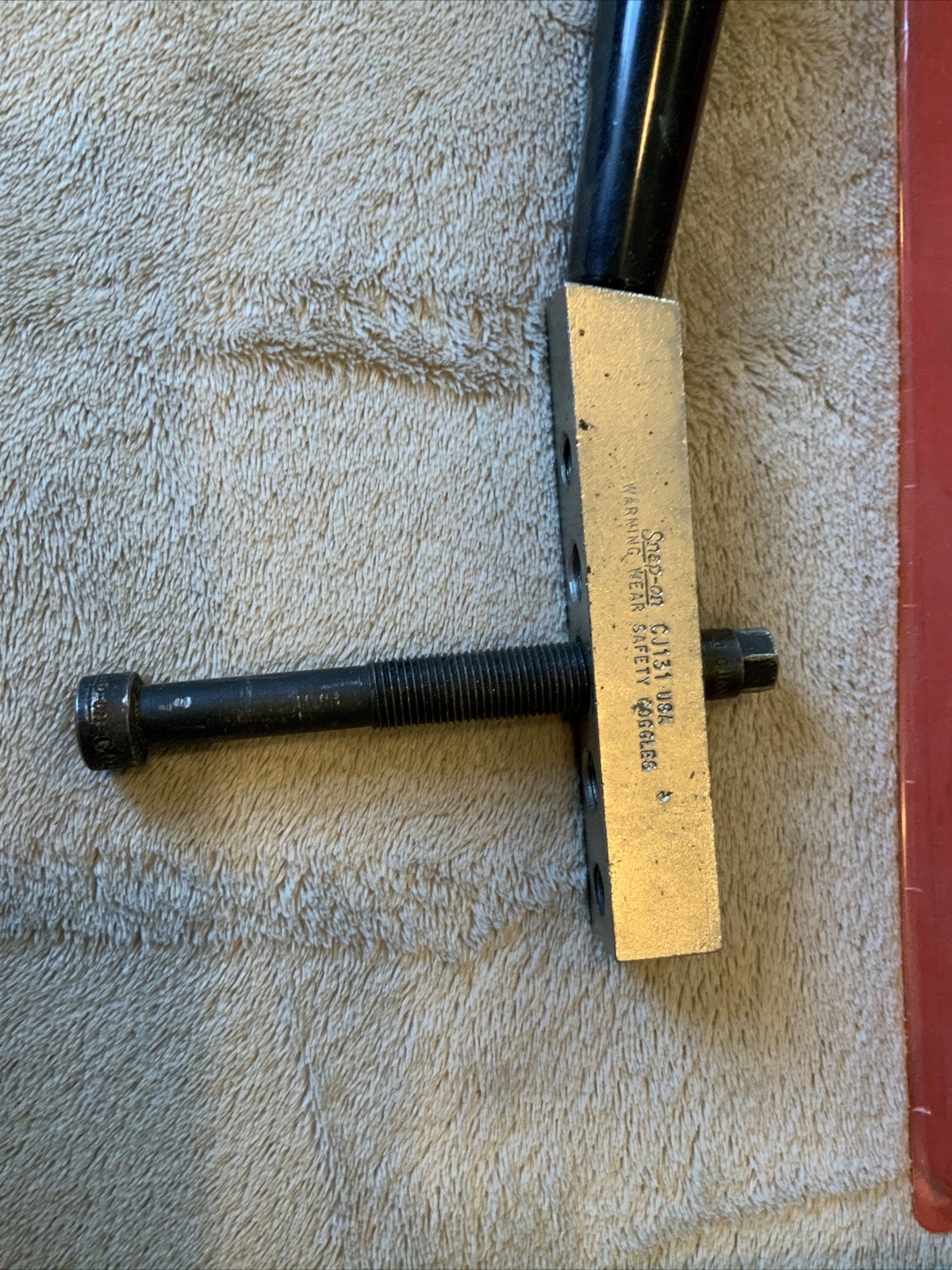 Snap On Cj131 Steering Wheel Puller And Lock Plate Depressor Kit, Missing 1