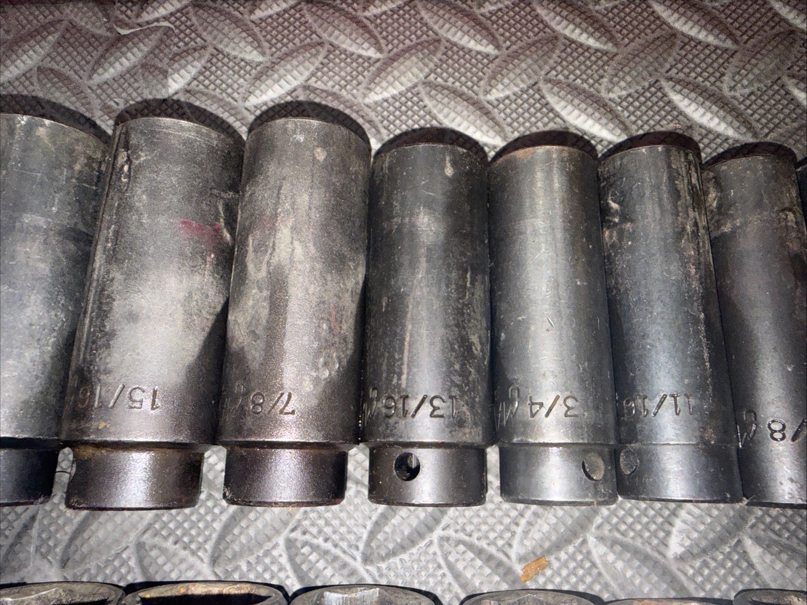 Mac Tools 28pc 1/2” SAE Impact Socket Sets Shallow And Deep 3/8 To 1 -1/4