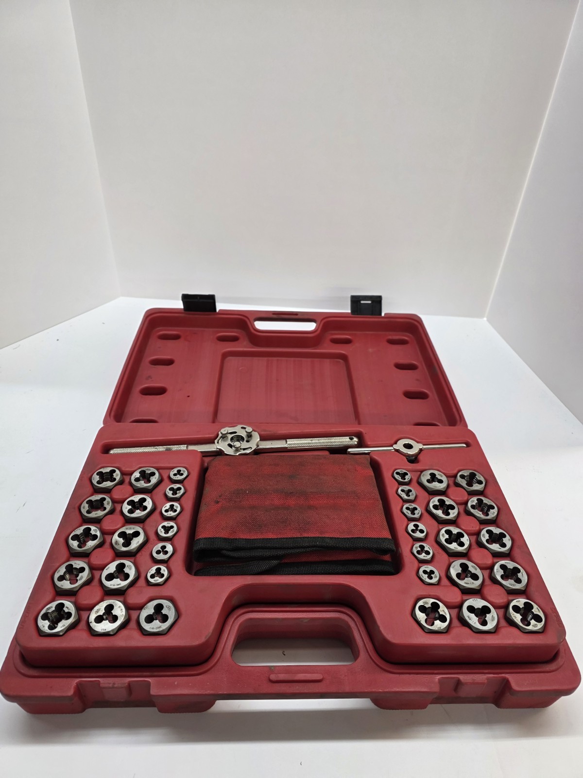 Mac Tools 117-PC. Tap and Die/Drill/Extractor Super Set TD117COMBOS-Us