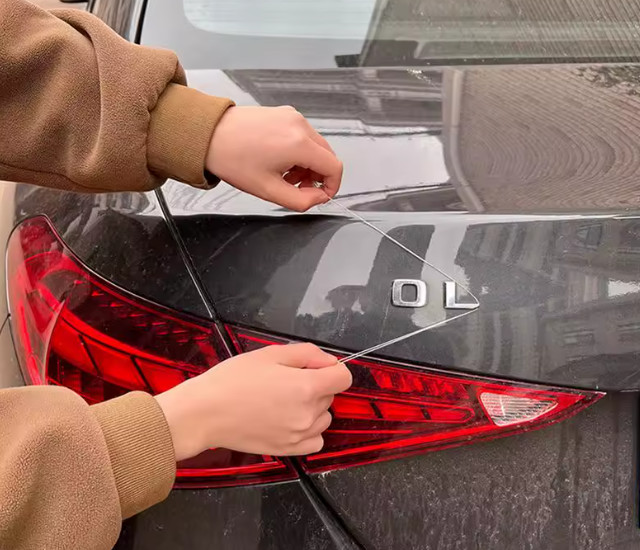 Car Emblem Removal Tool – No-Scratch Pry Kit for Safe Removal of Car Logos