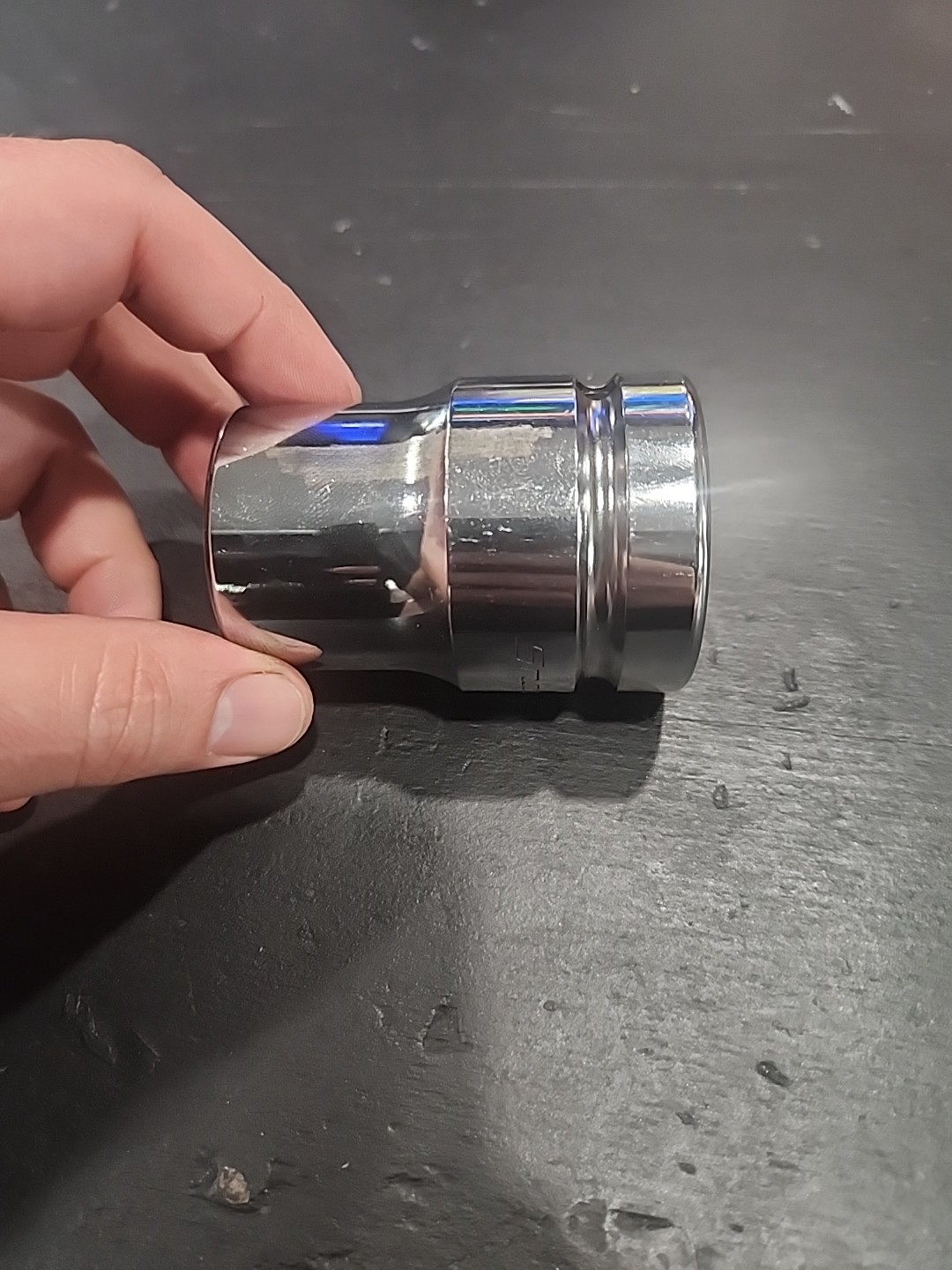 Snapon 1″ Drive SAE #38, 1-3/16″ Hex, Shallow Spline Socket LES383B