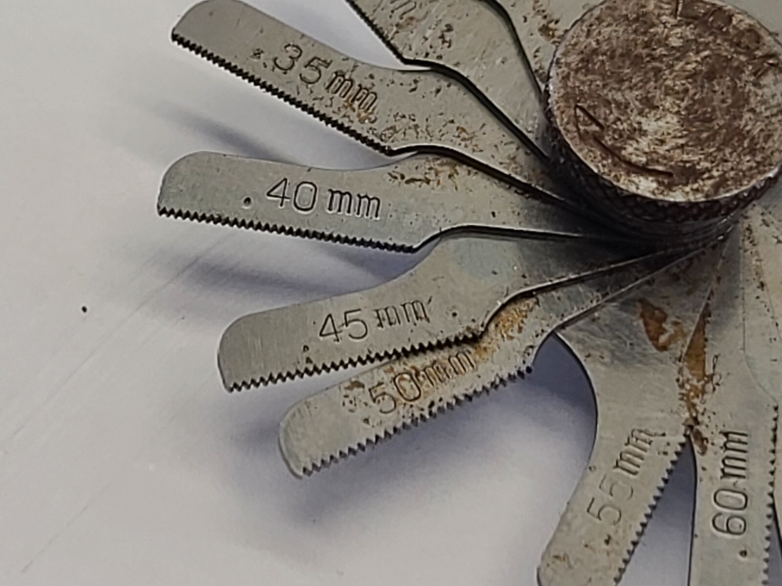 Starrett 156 Metric Screw Pitch Gage 28 Leaves 0.25-2.50mm Range Gauge Tool USA