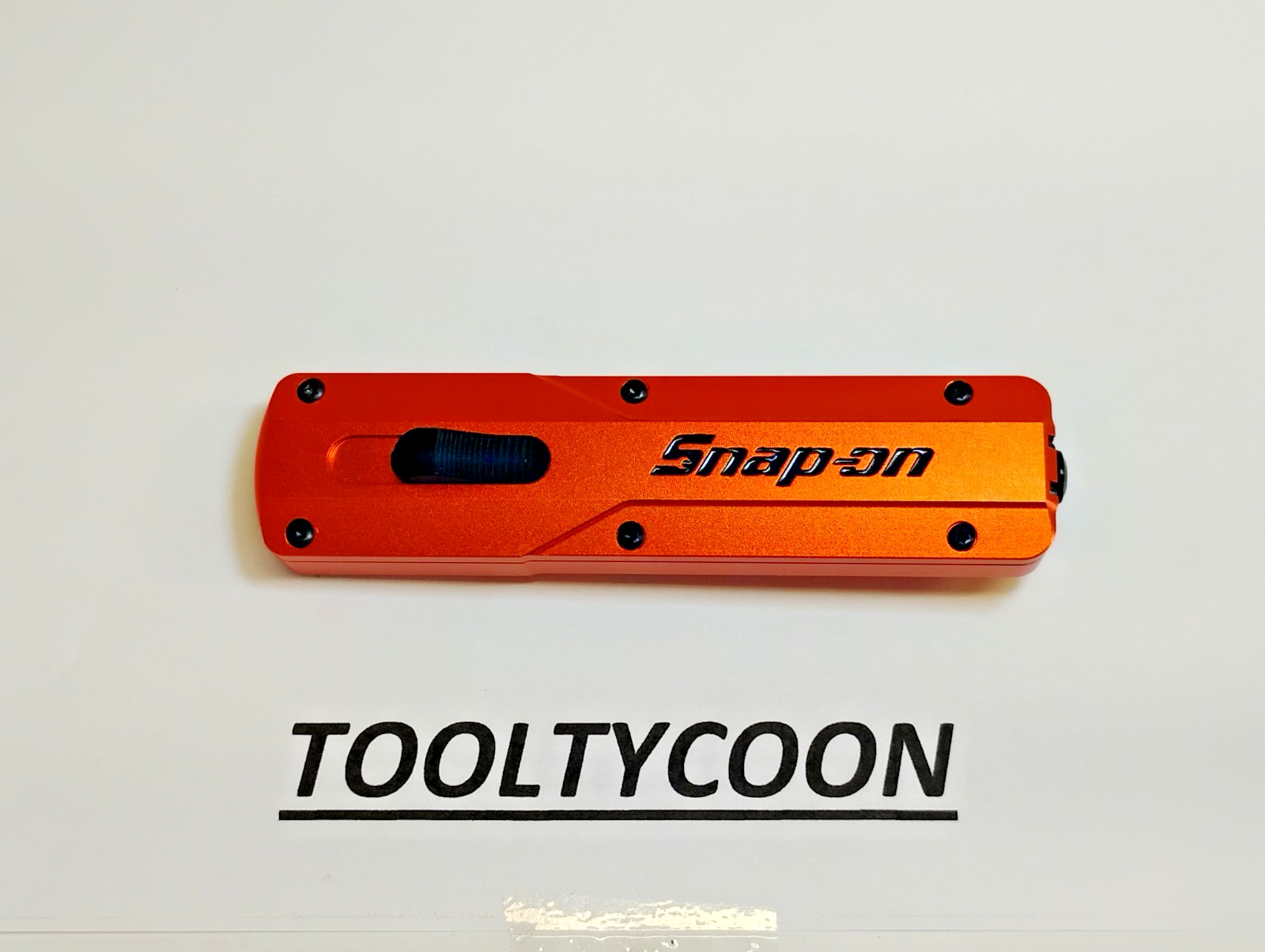 Snap-on Tools NEW ORANGE “OTF” Out The Front Retractable Panel Tool PBFT60O