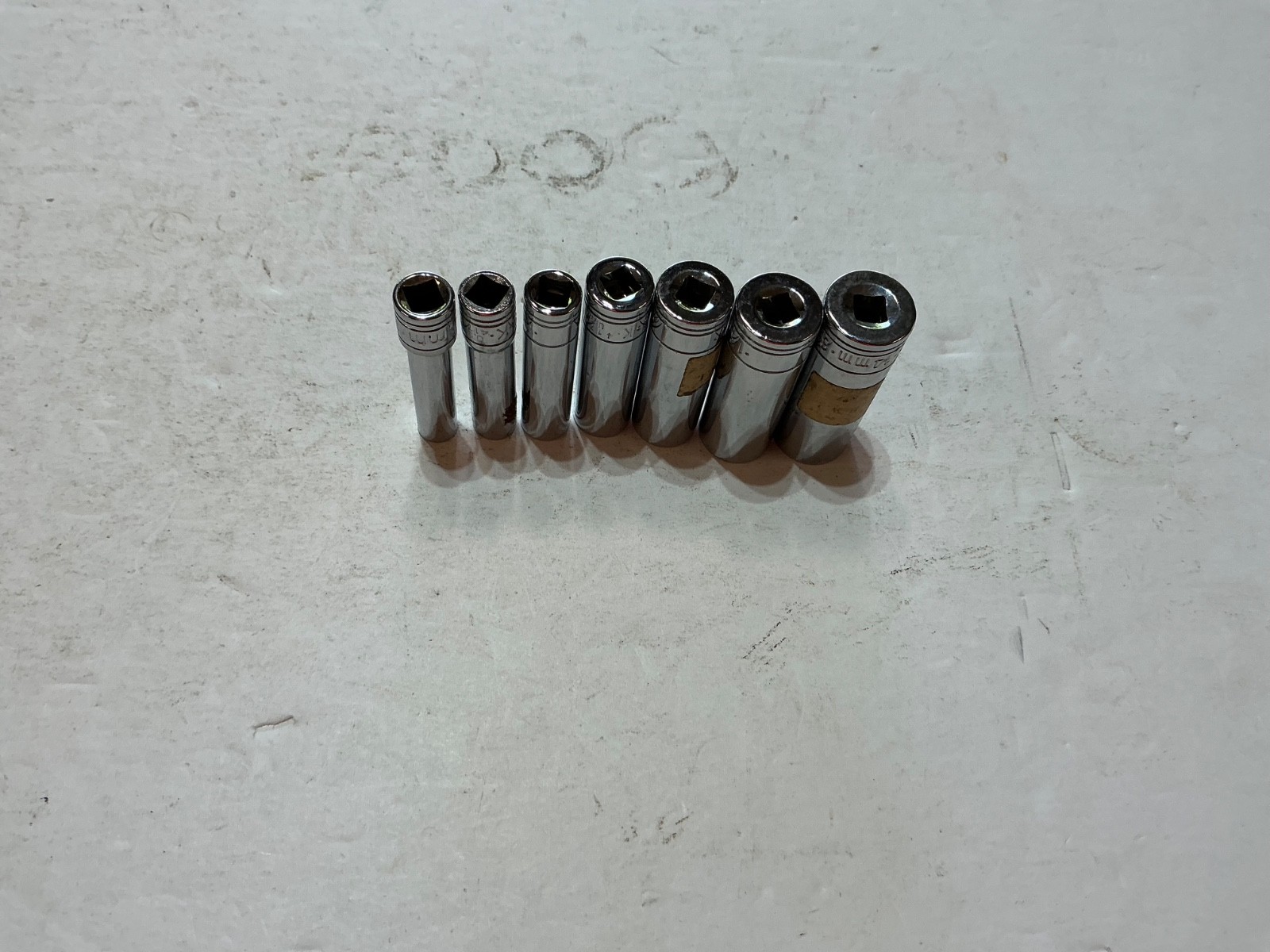 S-K tools 7pc 1/4″ drive metric deep well 6pt socket set 6mm-14mm USA made