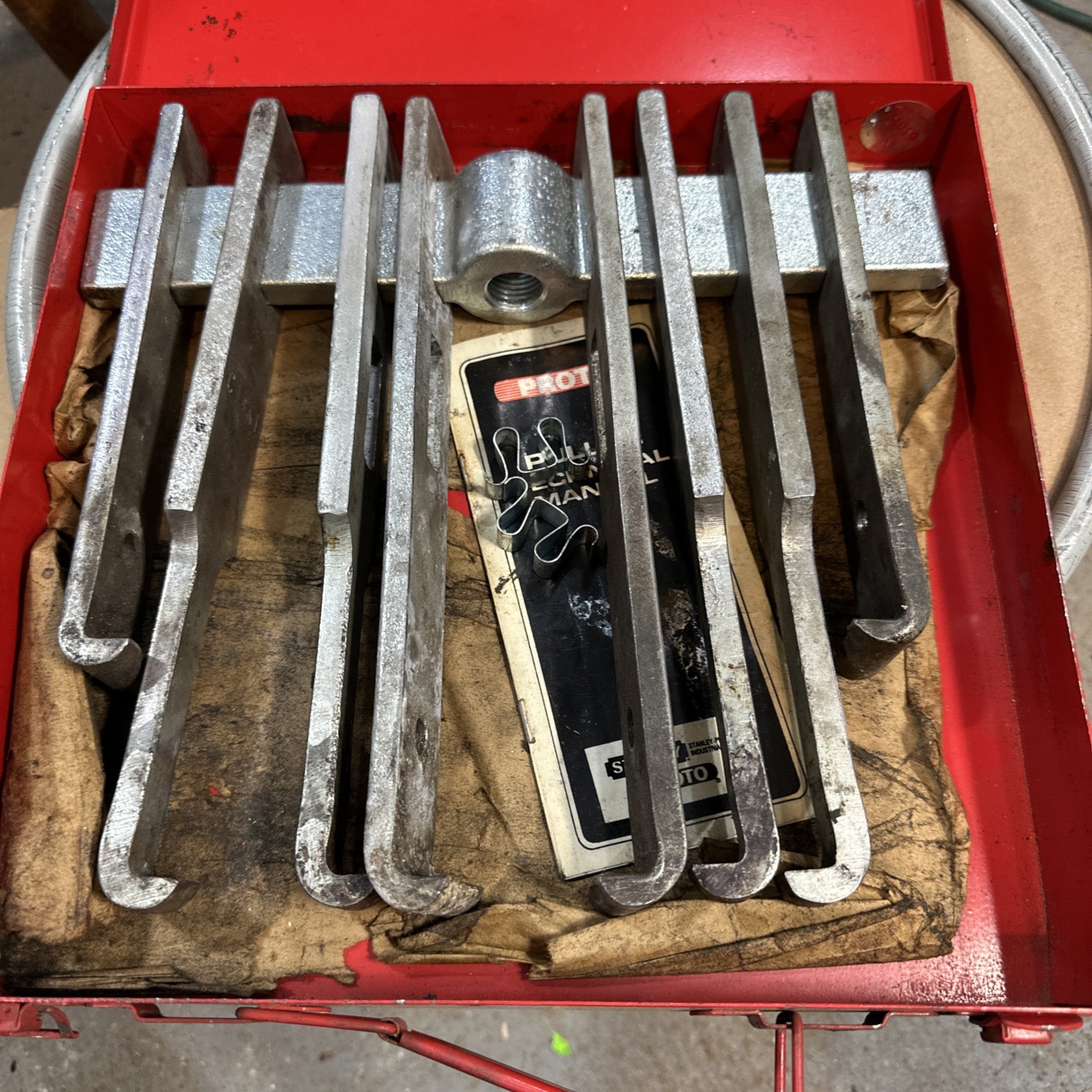 USED Proto J4234B 10 Ton 2-Way Straight Jaw Puller Set USA Tool NO FORCING SCREW