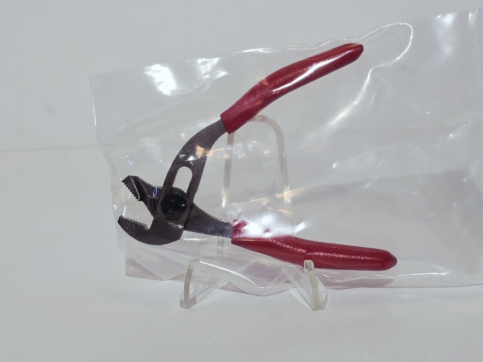 Snap-on Tools USA NEW RED 5″ Adjustable Adjustable Joint Channel Pliers AWP45