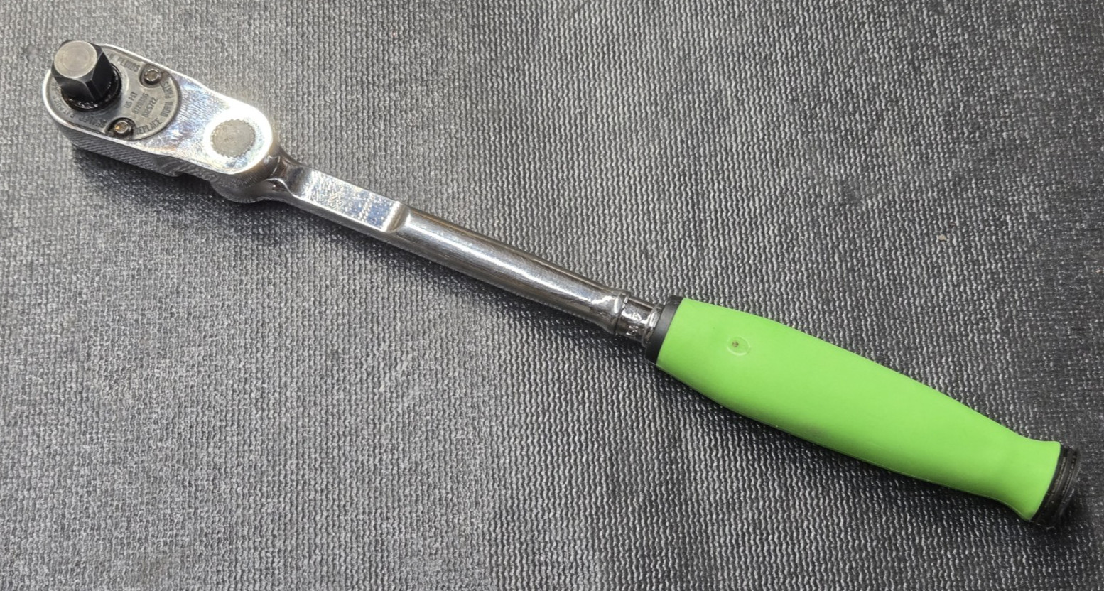 Snap On FHC72MPG Green 3/8″ Drive Compact Multi-Position Ratchet