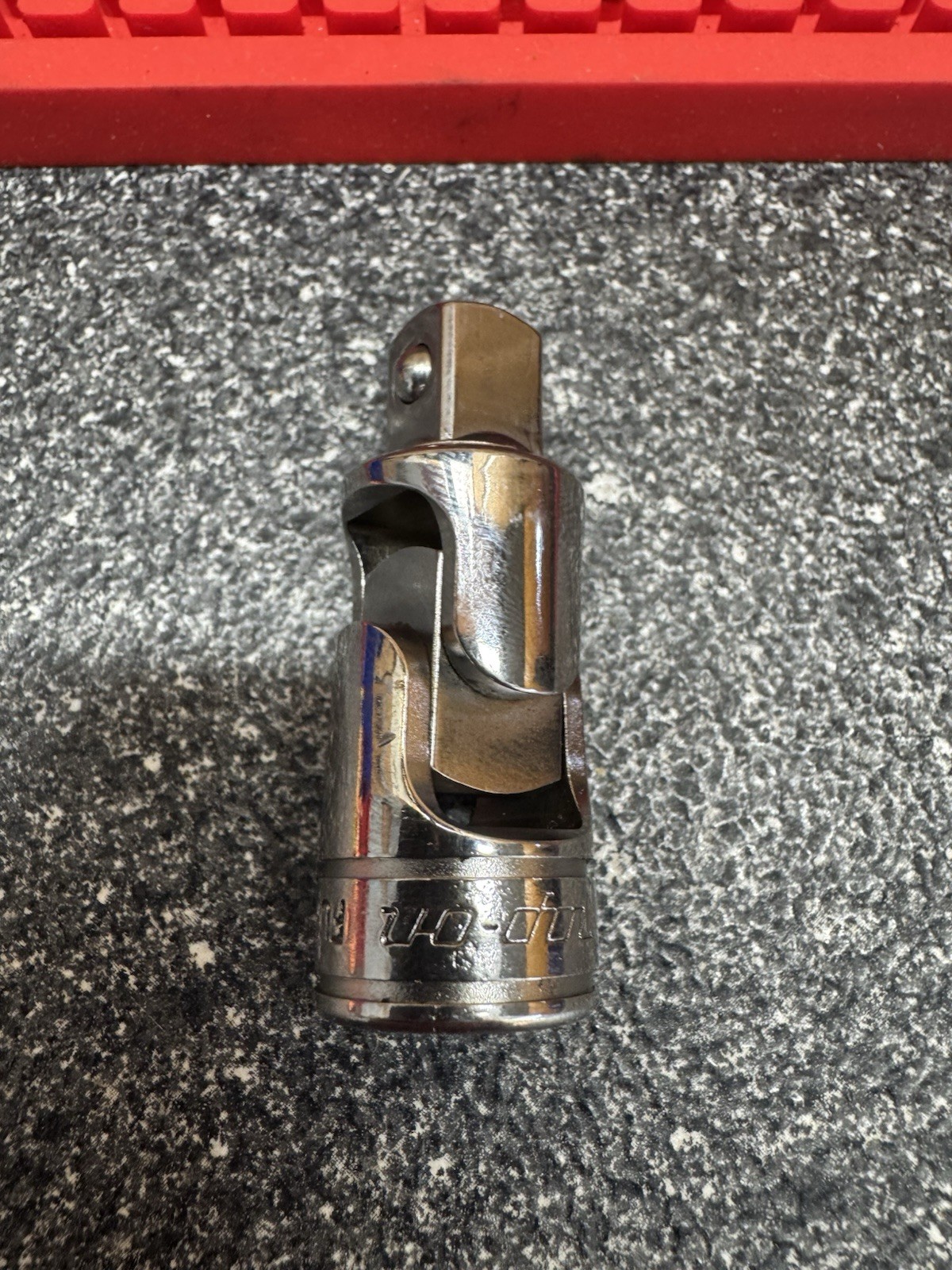 Snap-on Tools USA NEW 3/8″ Drive Universal Chrome Swivel Socket Extension FU8A