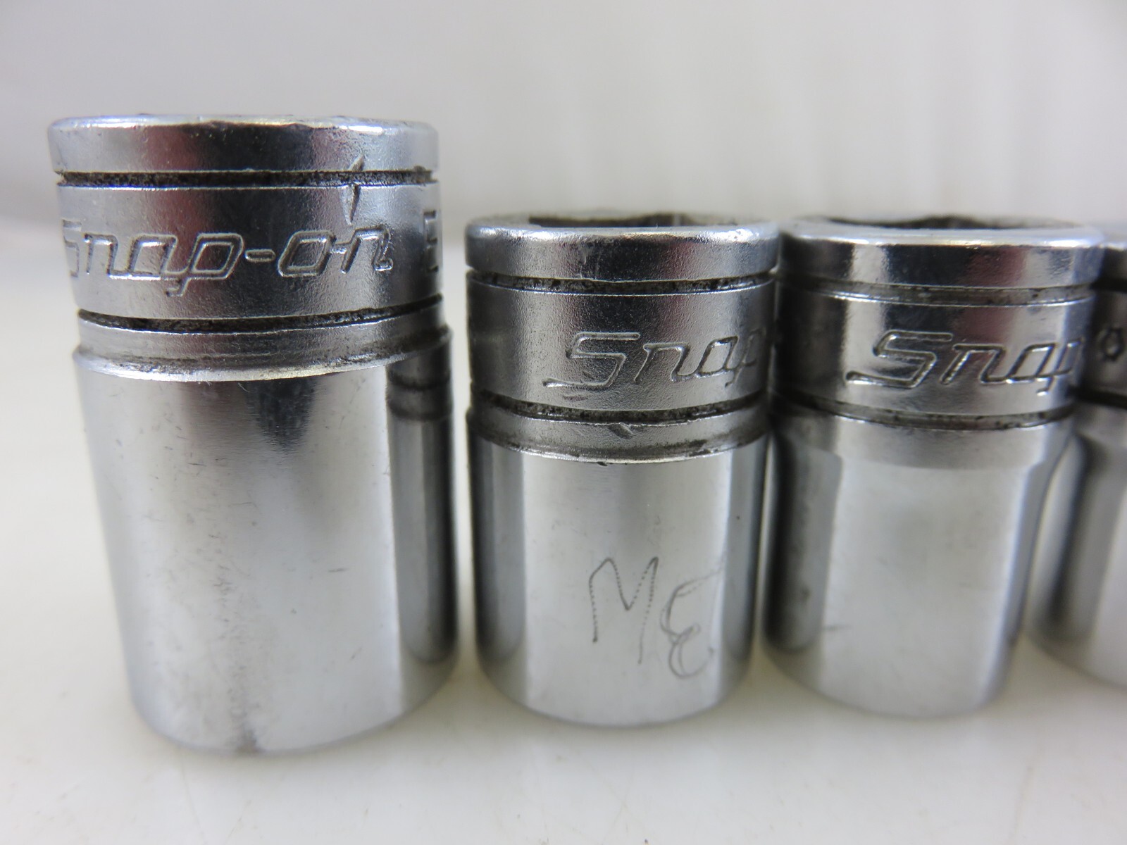 Snap-On 210AFLEY Inverted Torx Shallow Socket Set E4-E18 10pc Set 1/4″ & 3/8″ Dr