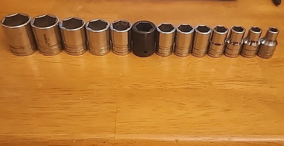SNAP ON TOOLS 13PC 1/2″ DRIVE SAE 6 POINT SOCKET SET 1-1/8 TO 3/8