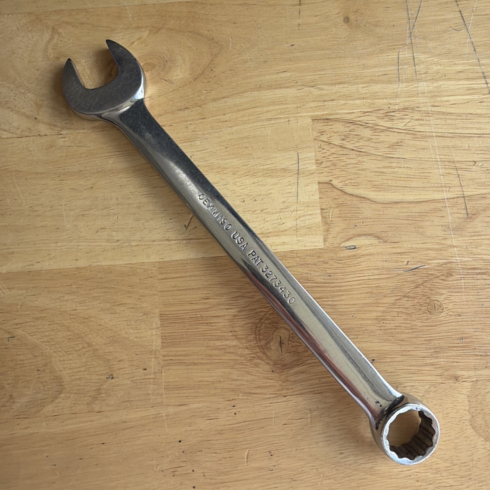 Snap On Tools 19mm Combination Wrench 12 Point OEXM190 Vtg Made in USA
