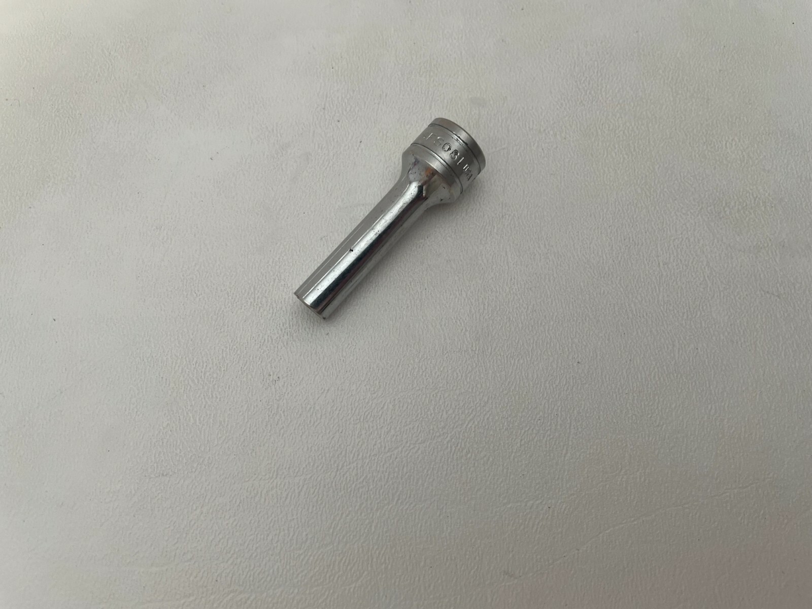 Snap-On Tools USA 3/8″ Drive 6 Point 1/4″ SAE Deep Chrome Socket SFS081