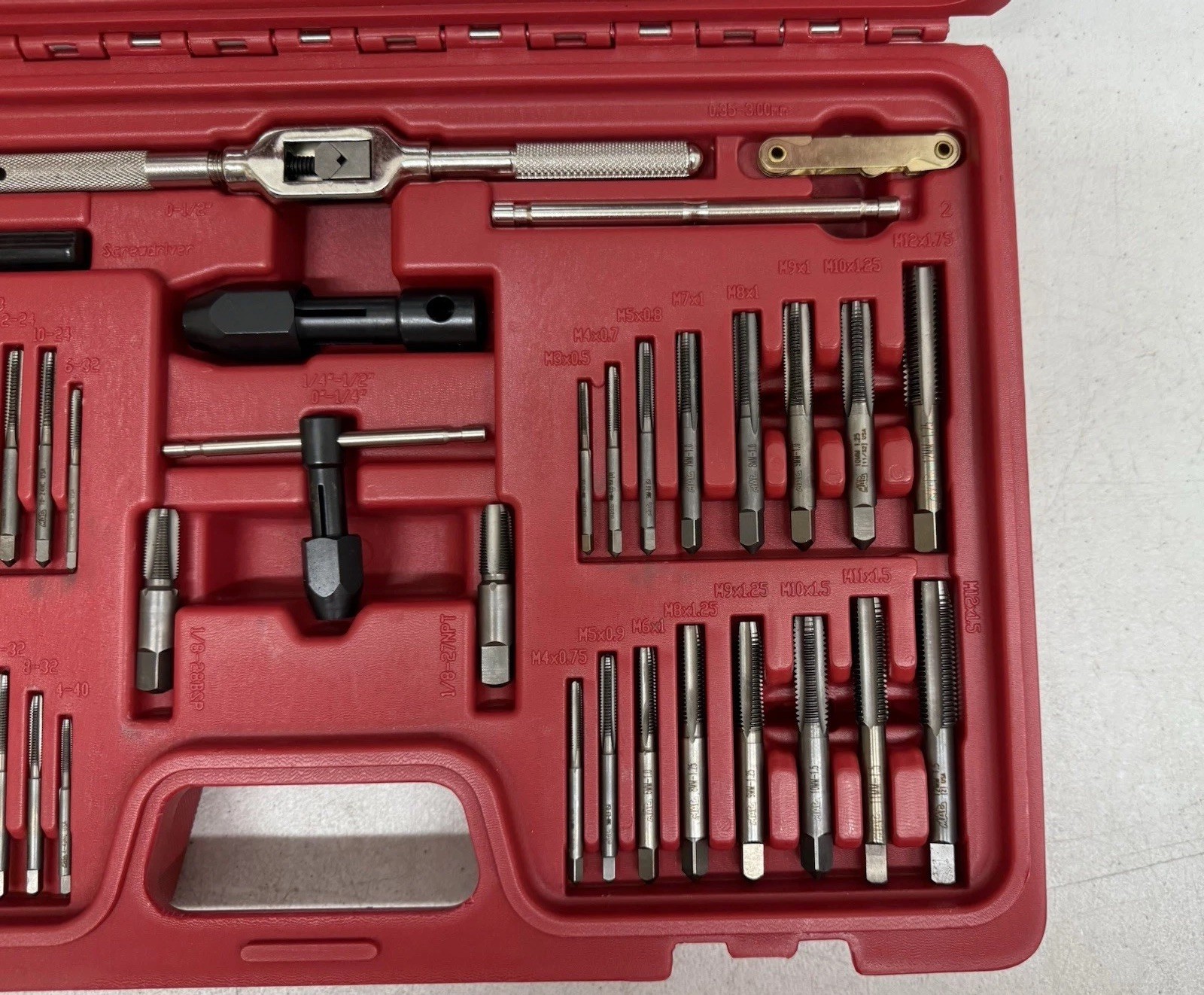 MAC Tools TD76COMBOS-US 76-PC SAE & Metric Tap and Hex Die Set. Retails for $545