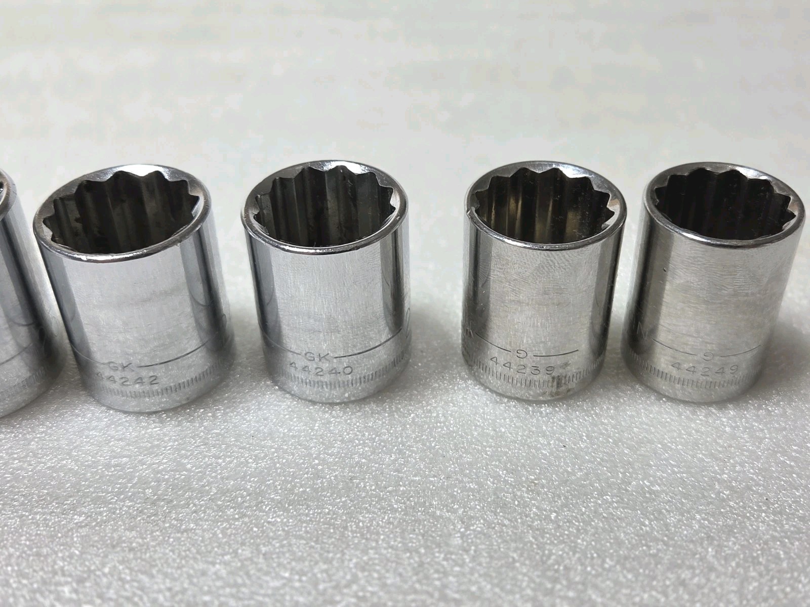 8 Pc. Mixed Set CRAFTSMAN G GK Series 21-28mm 1/2″ Drive 12 Pt Shallow Socket
