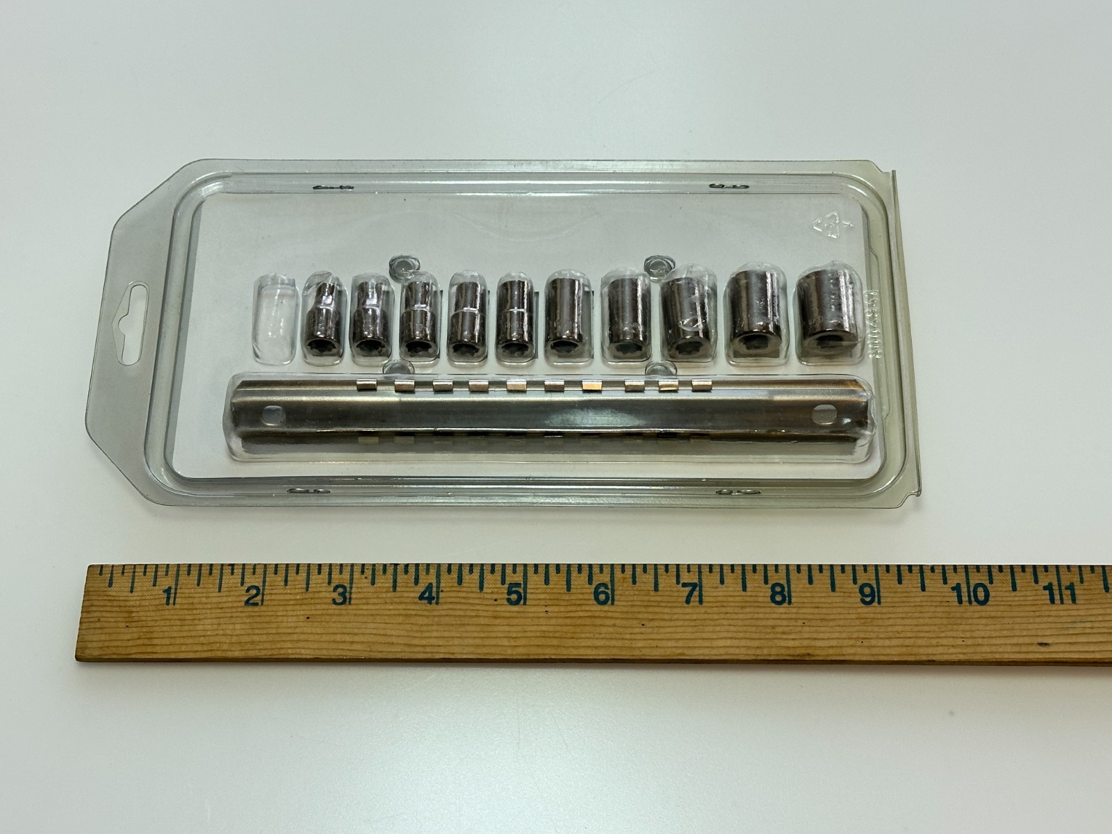 NEW Armstrong Tools USA 15-249A 10pc SAE Chrome Shallow Socket Set – 1/4” Drive