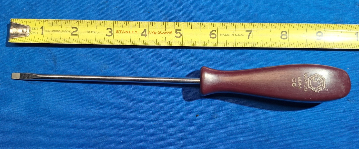 Vintage Maroon Handle Matco tools SDMC6 9-1/2″ long 3/16″ flat blade screwdriver