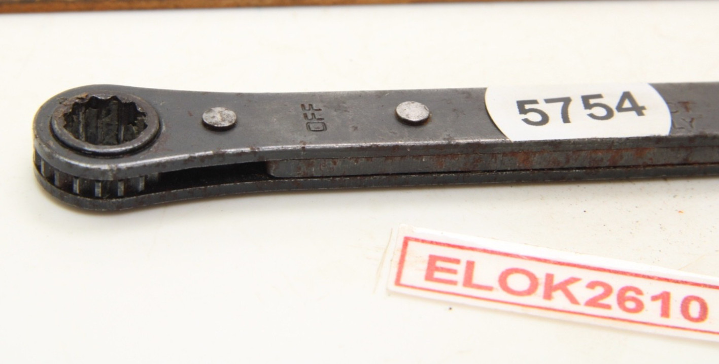 Snap-on Tools GR1214A SAE 3/8″ x 7/16″ 12 Point SAE Ratcheting Box Wrench USA