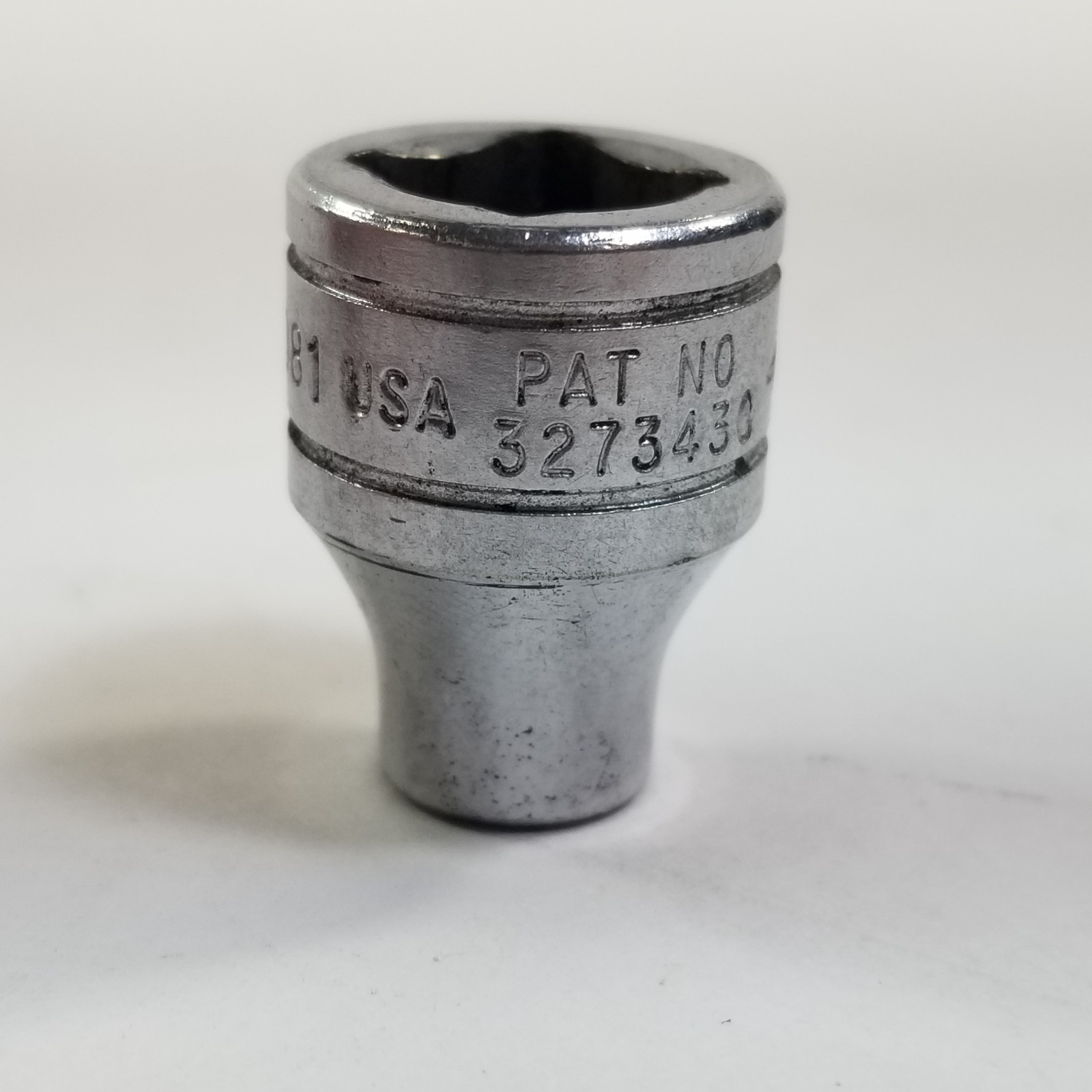 Snap-On Tools F081 – 1/4″ – 12 Point Shallow Socket 3/8″ Drive SAE Snap On USA