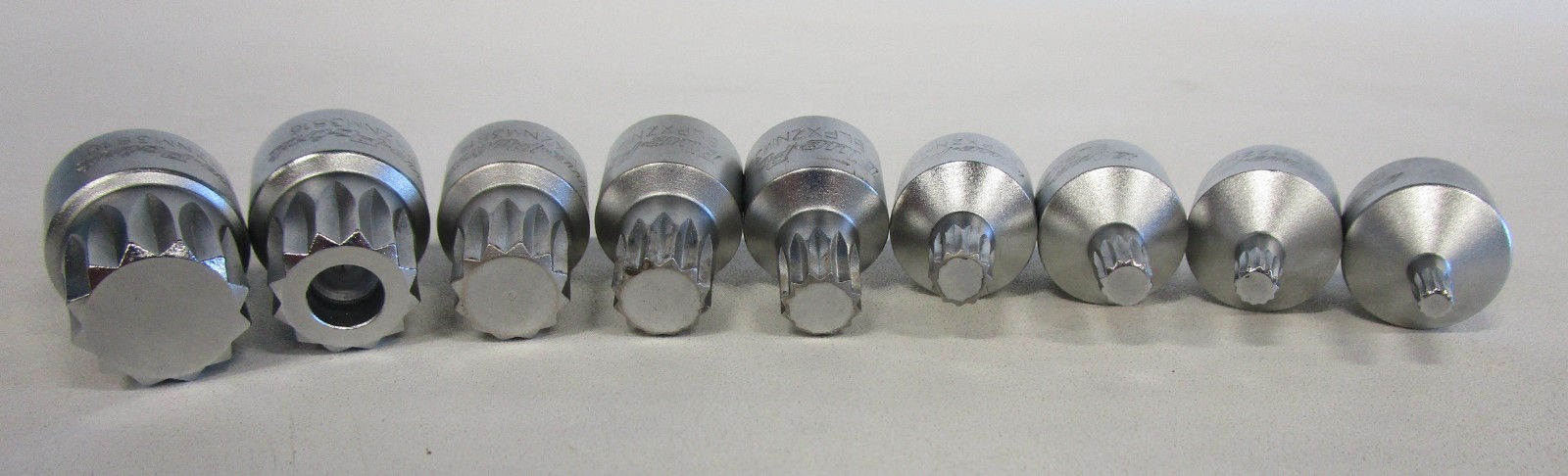 Blue Point BLPXZNM389 9pc 3/8″ Drive Triple Square Bit Stubby Socket Driver Set