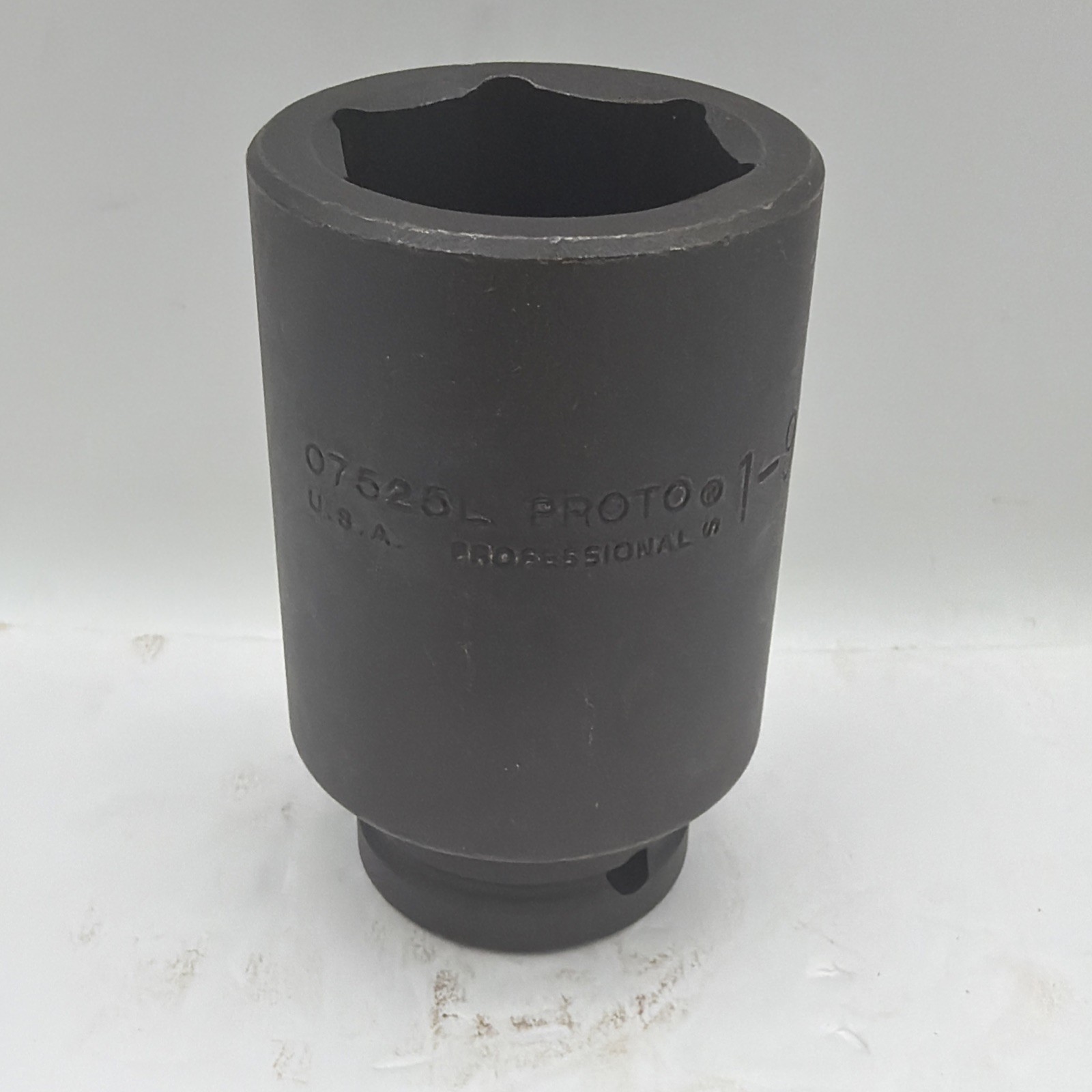 Proto J07525L 3/4″ Drive 6 Point 1-9/16″ Black Oxide Deep Length Socket