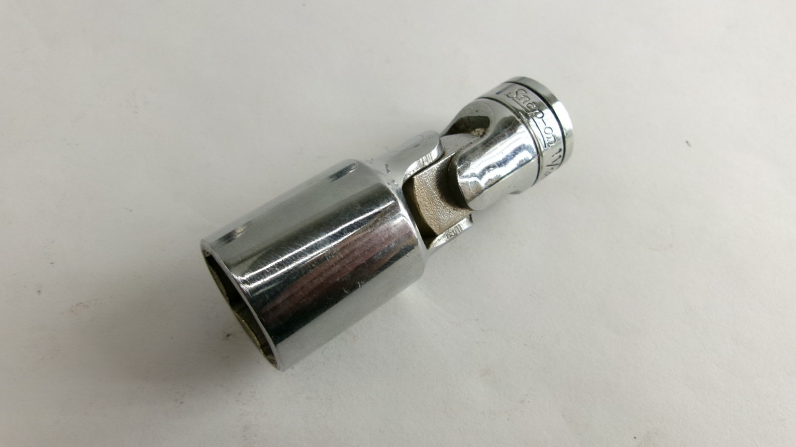 Snap-on tools USA 3/8 drive 11/16″ Semi Deep 6 point Swivel Socket FSU22 Nice!