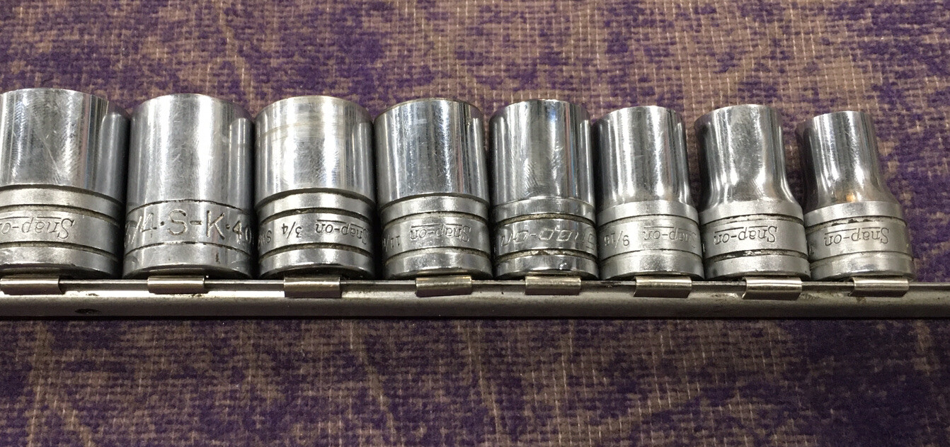 MIXED! 12-Piece Snap-on 1/2″ Drive 12-Point SAE Socket Set 7/16″ to 1-1/8″