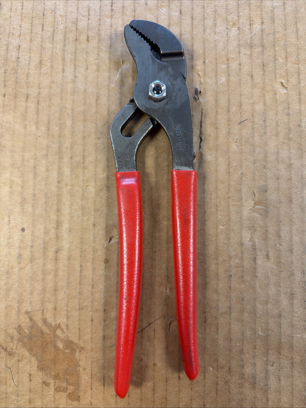 (F2626) Snap-On Tools USA 91CP 9″ Slip-Joint Tongue & Groove Pliers Red