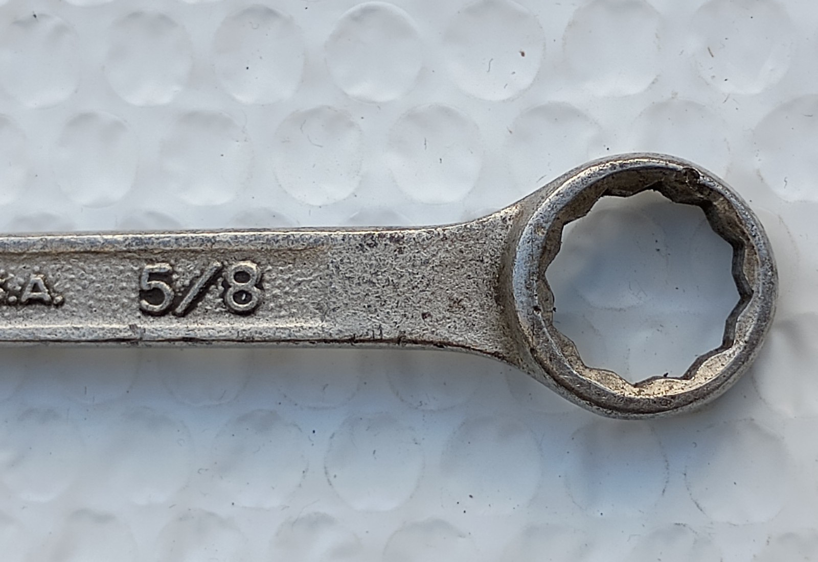 PLUMB 1130, 9/16″ x 5/8″ DOUBLE BOX WRENCH, 7.75″ LONG, OFFSET, 12 POINT.