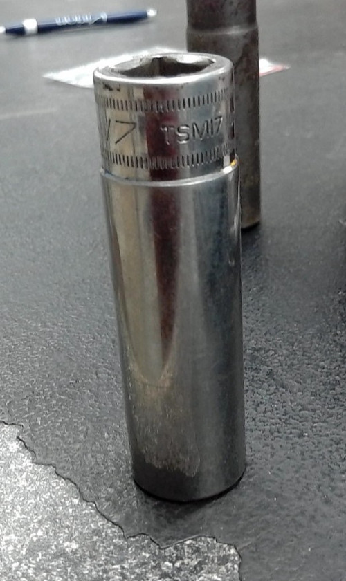 Snap-on TSM17 1/2″ Drive 6-Point Metric 17 mm Flank Drive® Deep Socket
