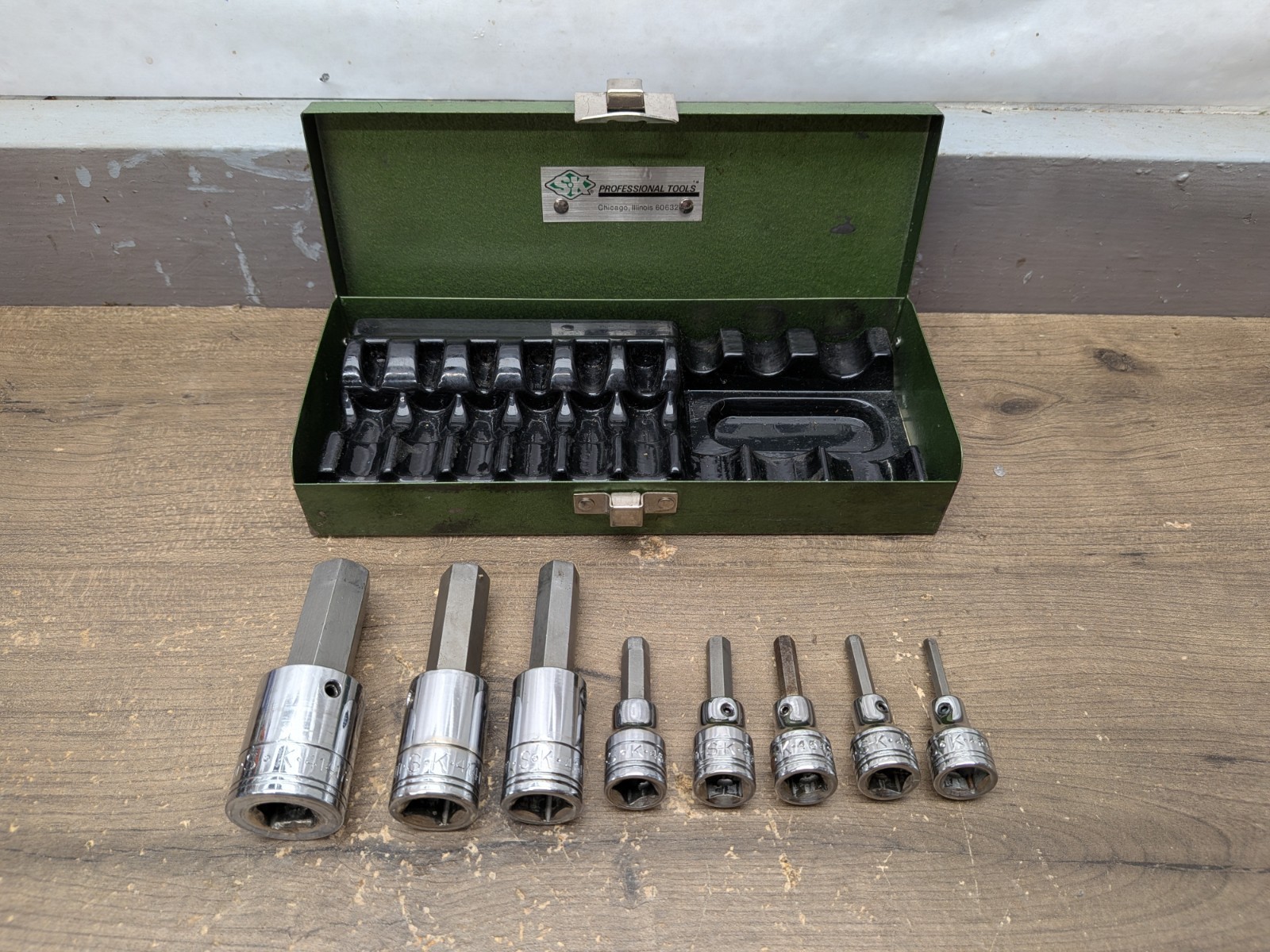 VTG S-K TOOLS USA 8pc 3/8″ METRIC HEX BIT SOCKET SET w/CASE 4mm-17mm, USA MADE