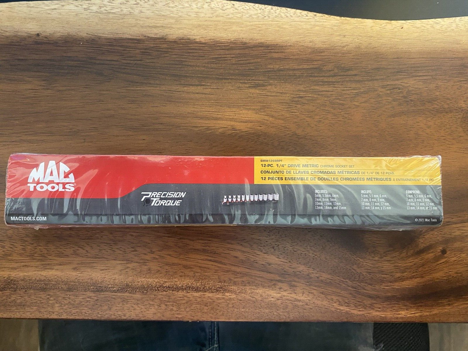 Mac Tools – 12-PC. 1/4″ Drive Metric Non-Slip Socket Set – 6-PT. SMM126BRPT